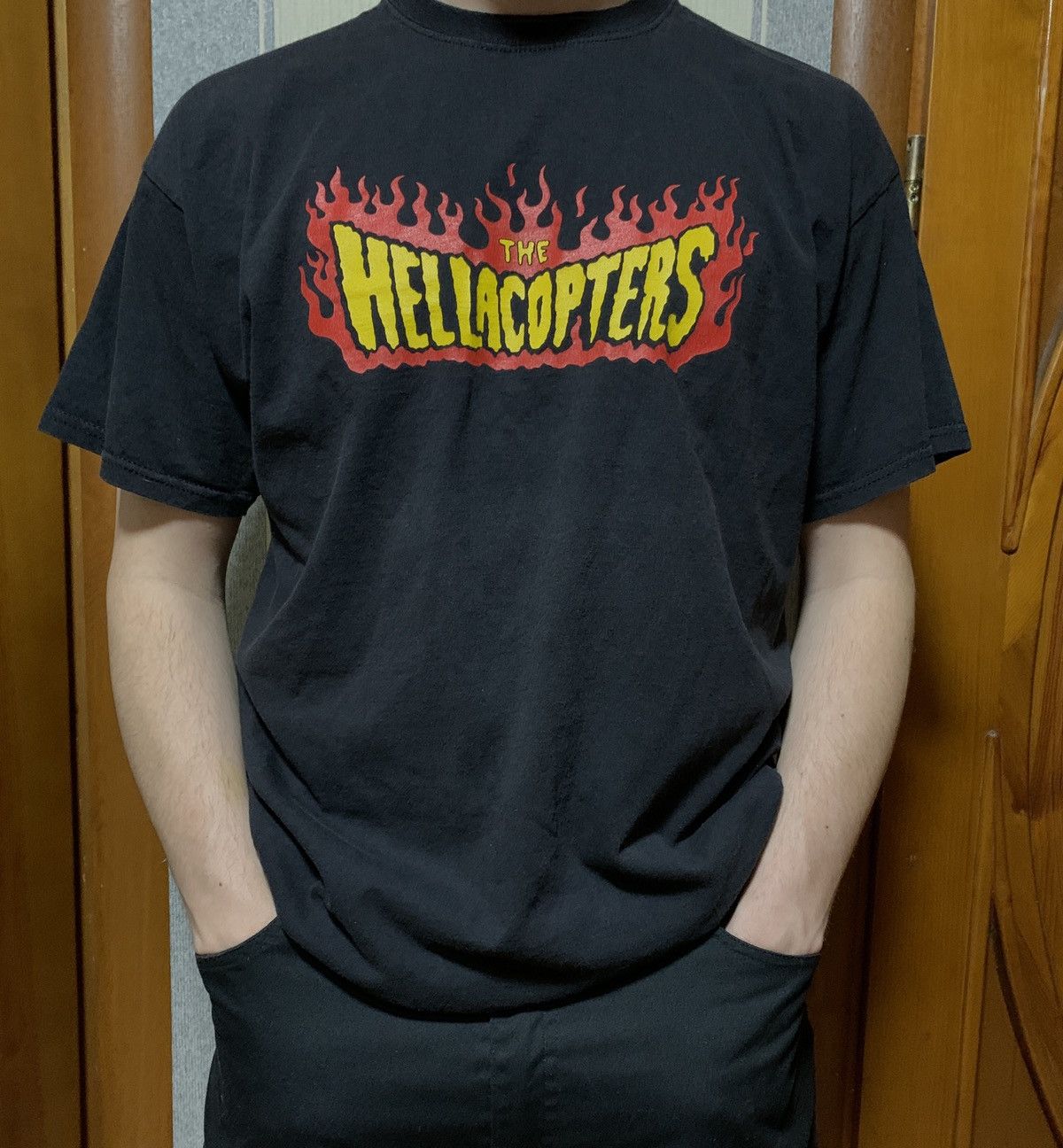 Band Tees Vintage The Hellacopters Swedish Rock Band Faded Y2k T-shirt Size US XL / EU 56 / 4 - 3 Thumbnail