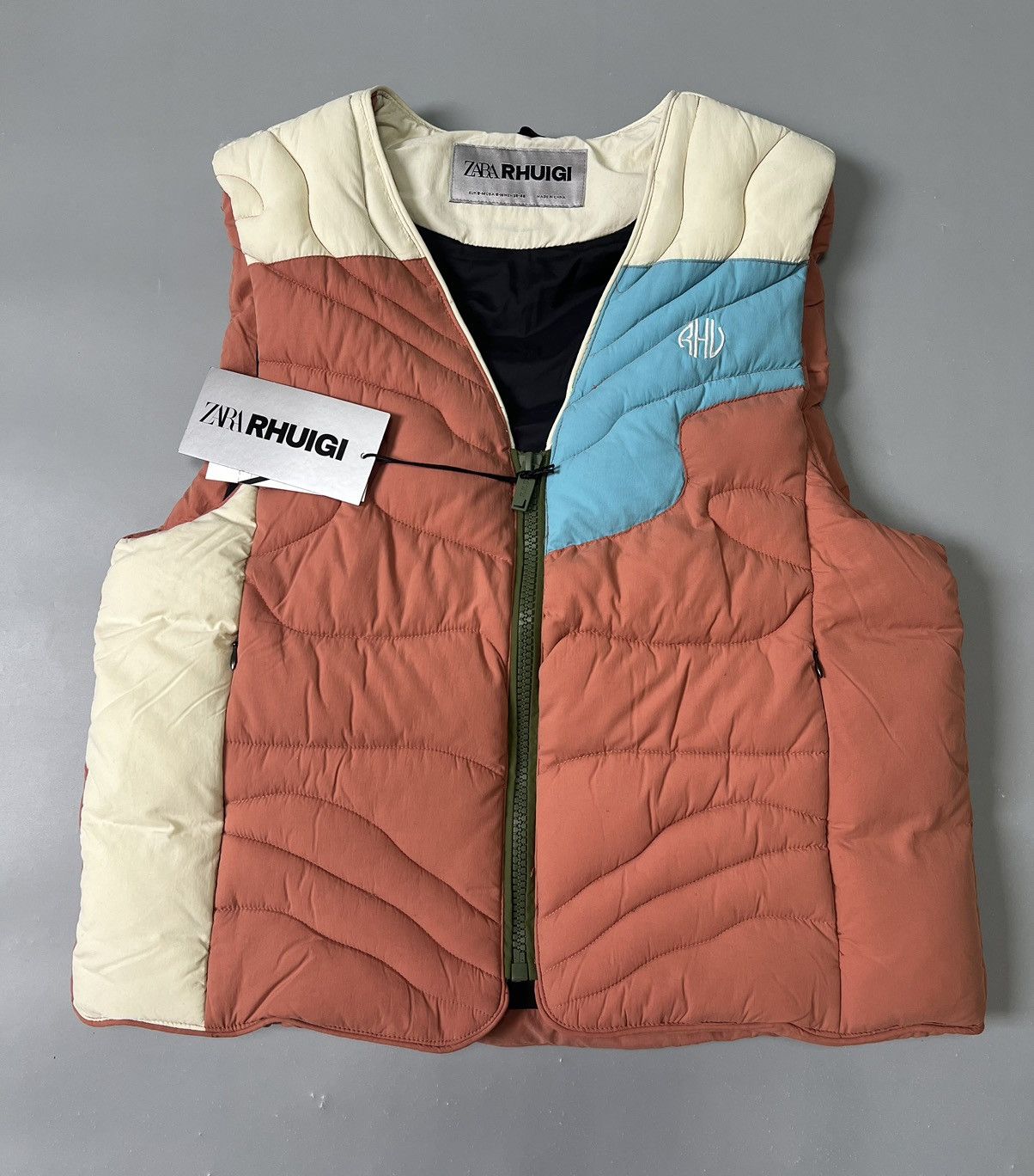 Rhude × Zara Rhude x Zara NEW Puffer Vest LIMITED EDITION Size US S / EU 44-46 / 1 - 2 Thumbnail