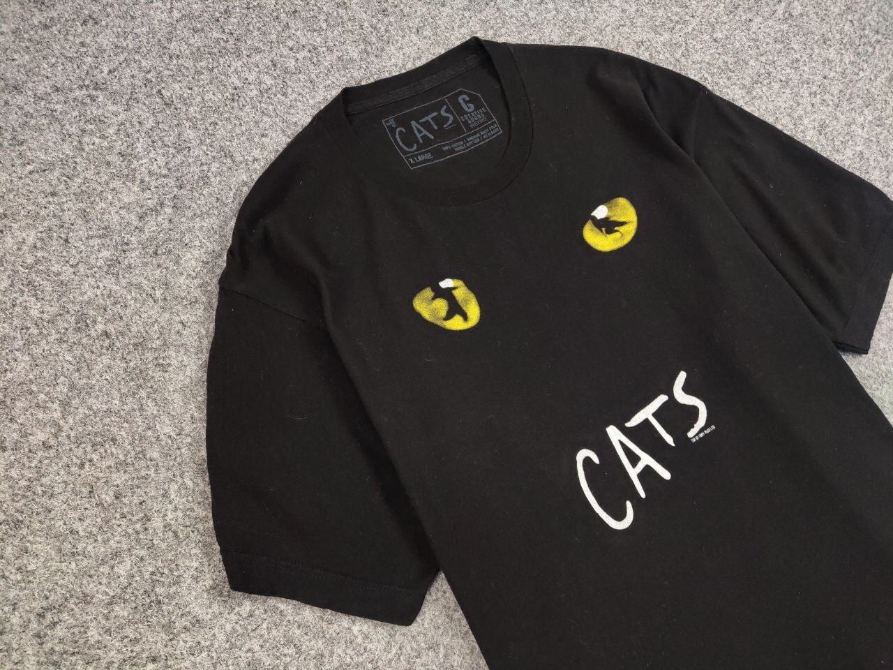 Vintage Vintage Eyes Cats Musical 1981 Black Basic T Shirt Size US XL / EU 56 / 4 - 6 Thumbnail