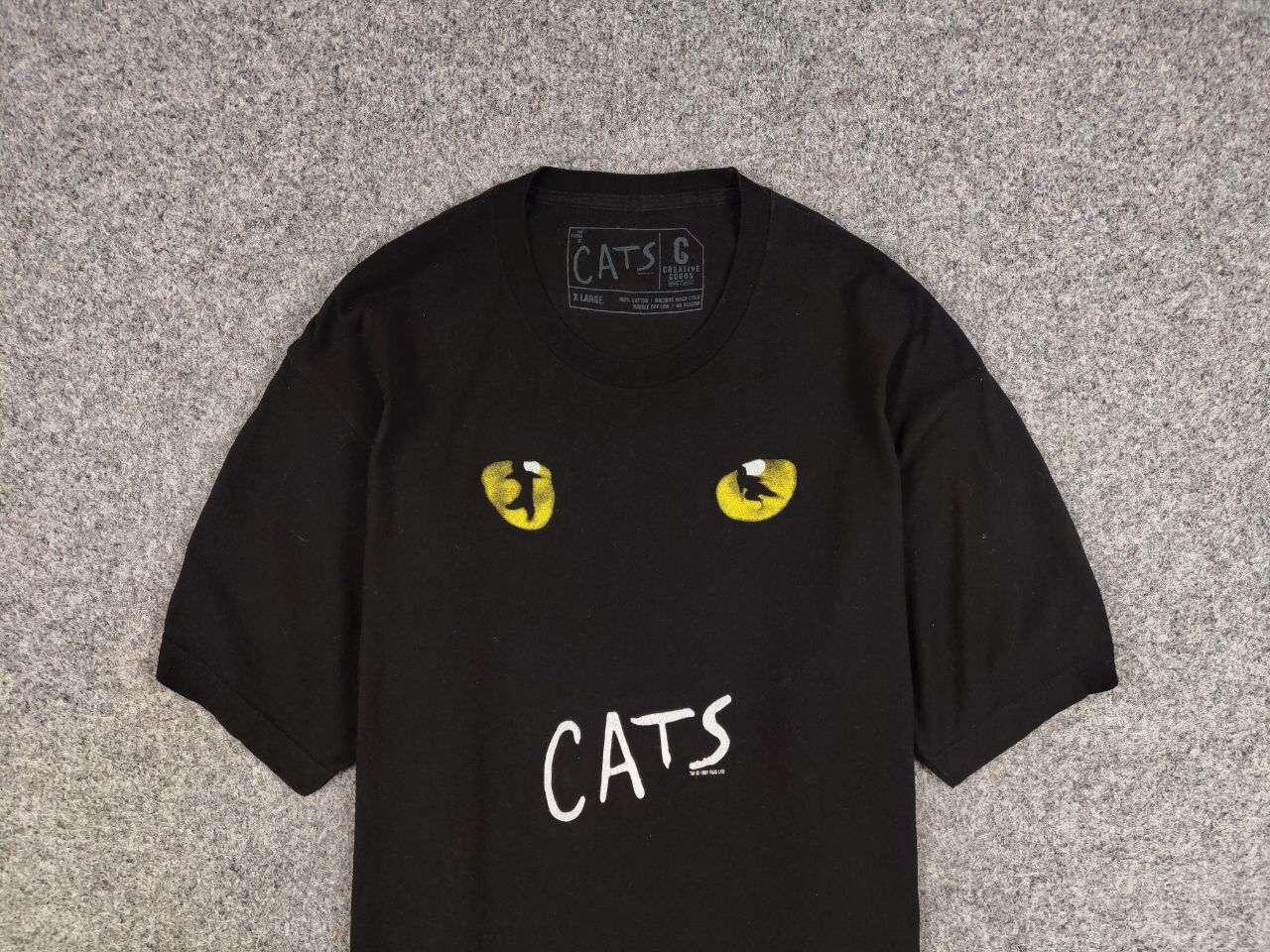 Vintage Vintage Eyes Cats Musical 1981 Black Basic T Shirt Size US XL / EU 56 / 4 - 7 Thumbnail