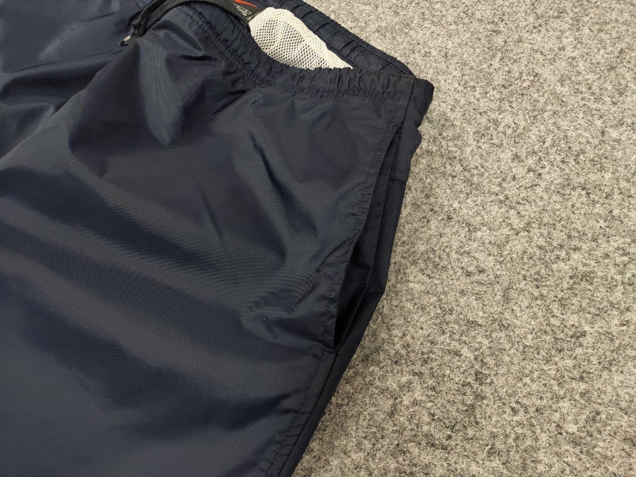 Nike Vintage Nike Shorts Blue Logo swoosh casual Y2K Streetwear Size US 36 / EU 52 - 5 Thumbnail