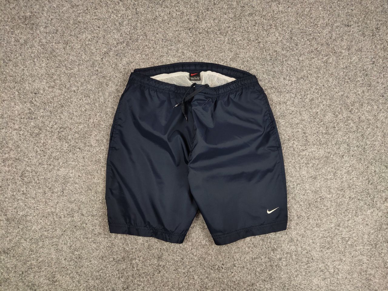 Nike Vintage Nike Shorts Blue Logo swoosh casual Y2K Streetwear Size US 36 / EU 52 - 1 Thumbnail