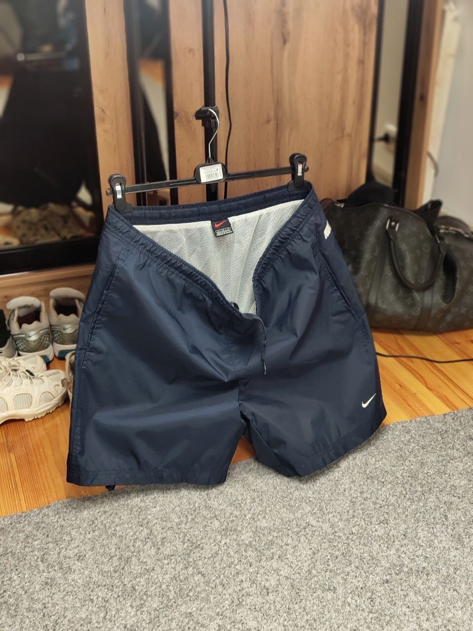 Nike Vintage Nike Shorts Blue Logo swoosh casual Y2K Streetwear Size US 36 / EU 52 - 16 Thumbnail