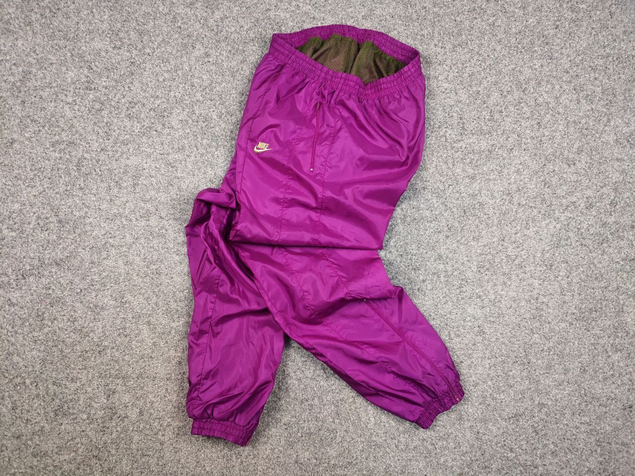 Nike Vintage 90's Nike Nylon Track Pants Drill y2k gorpcore Size US 32 / EU 48 - 16 Thumbnail