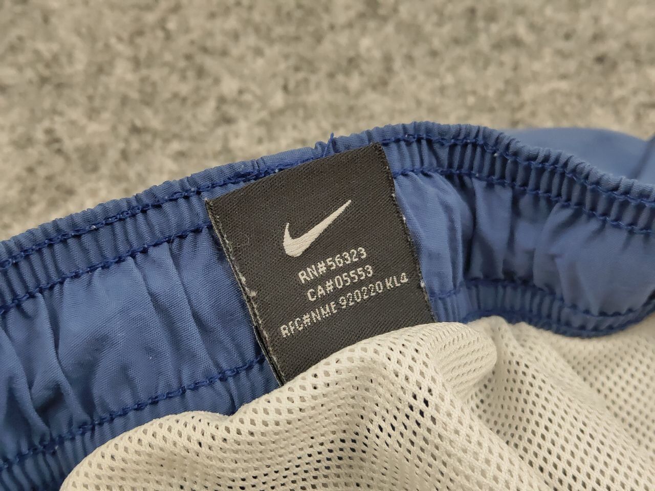 Nike 🌌Vintage Nike Shorts Blue Logo swoosh casual Y2K Streetwear Size US 32 / EU 48 - 14 Thumbnail