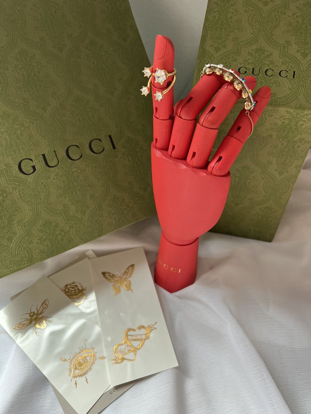 Gucci Gucci wooden Hand mannequin Jewelry display tattoo Decor Size ONE SIZE - 4 Thumbnail