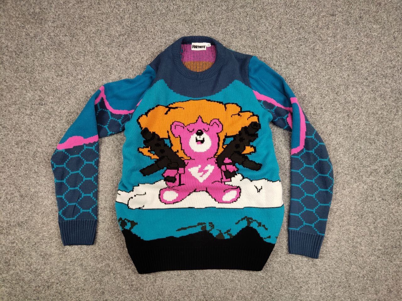 Japanese Brand Vintage 90's Japanese Bright Bear with guns Knit Sweater Size US M / EU 48-50 / 2 - 16 Thumbnail