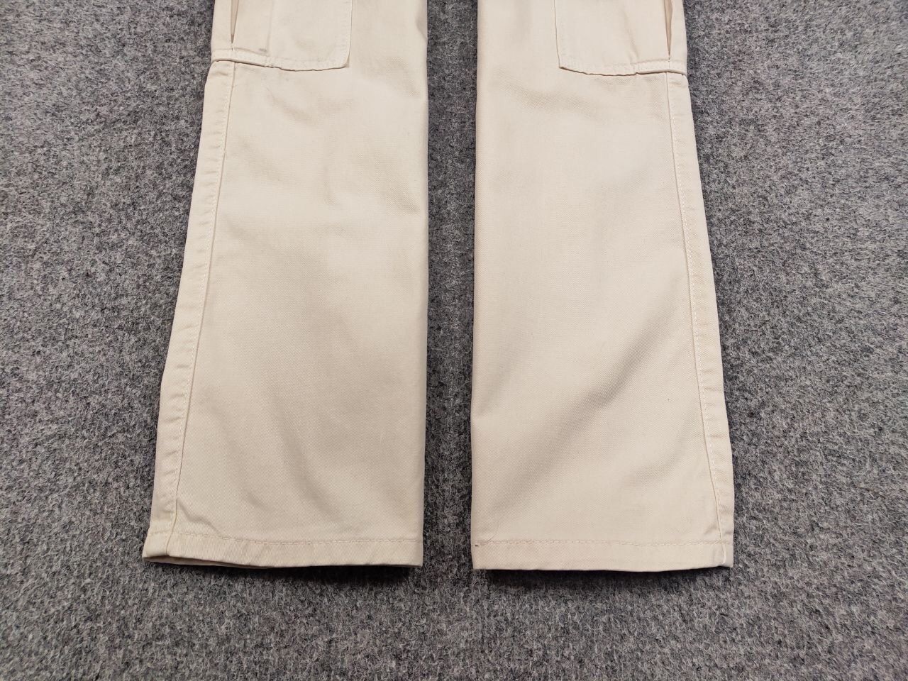 Japanese Brand Vintage 90's Japanese Baggy Beige Multi Pocket Cargo Pants Size US 31 - 8 Thumbnail