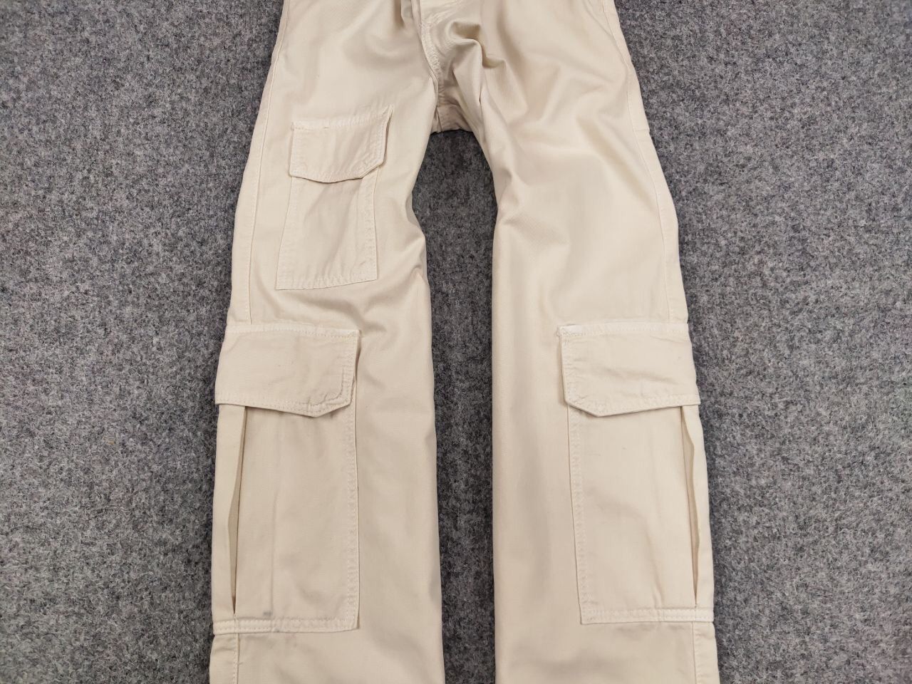 Japanese Brand Vintage 90's Japanese Baggy Beige Multi Pocket Cargo Pants Size US 31 - 9 Thumbnail