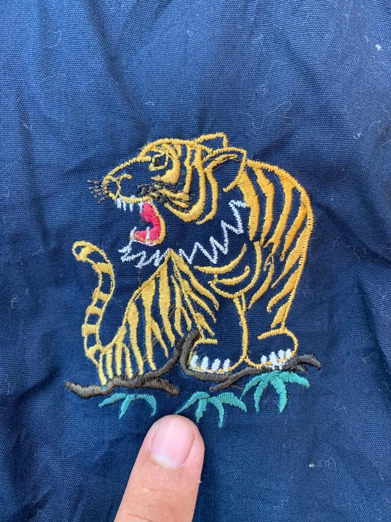 Japanese Brand × Vintage Vintage Vest Sherpa Fleece Embroidery Tiger Size US L / EU 52-54 / 3 - 6 Thumbnail