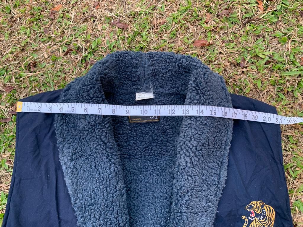 Japanese Brand × Vintage Vintage Vest Sherpa Fleece Embroidery Tiger Size US L / EU 52-54 / 3 - 11 Thumbnail