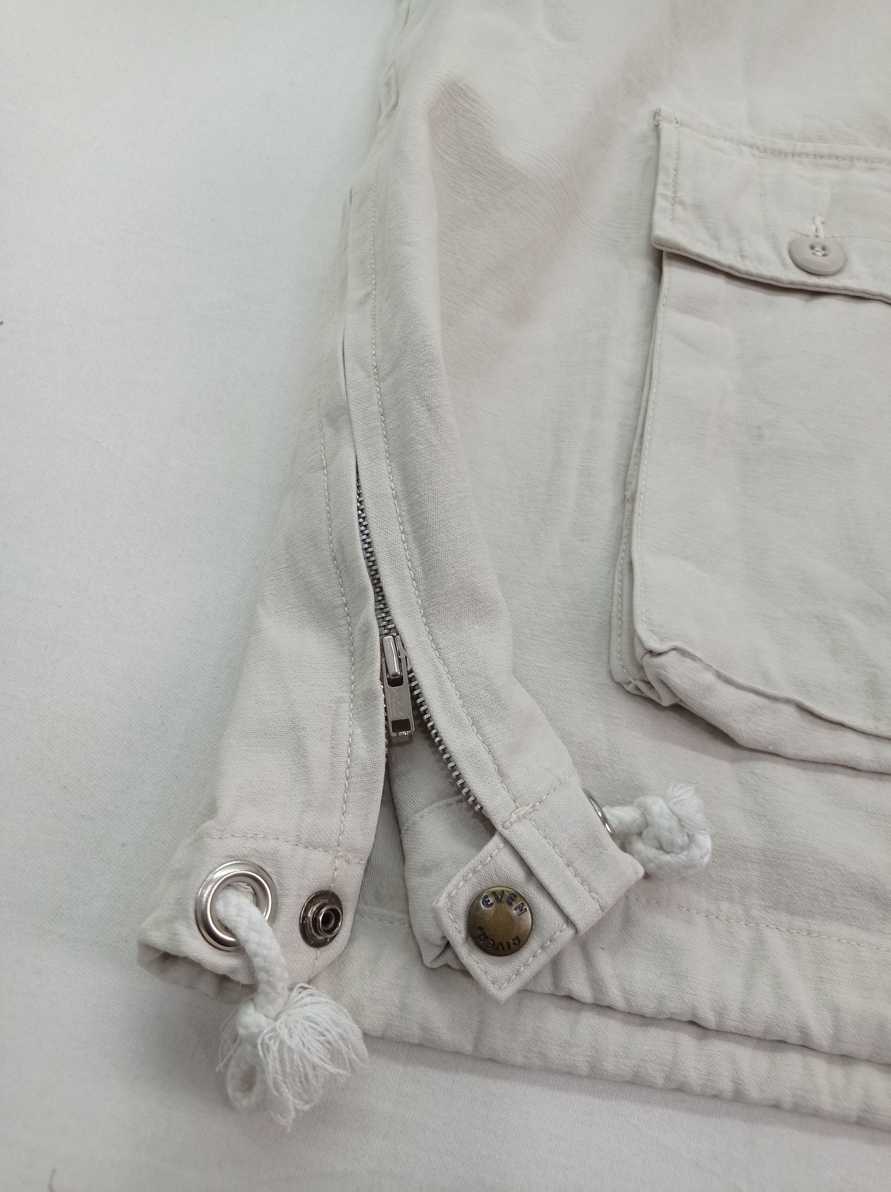 Japanese Brand Vintage Even River Pocket Bag Hoodie Size US L / EU 52-54 / 3 - 9 Thumbnail