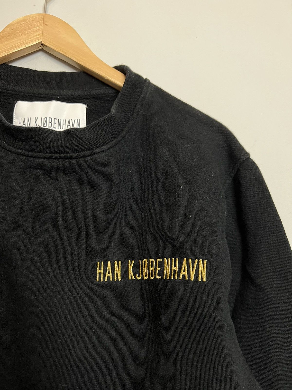 Han Kjobenhavn Rare Han Kjobenhavn Logo Black Hoodie Hype Streetwear Medium Size US M / EU 48-50 / 2 - 3 Thumbnail
