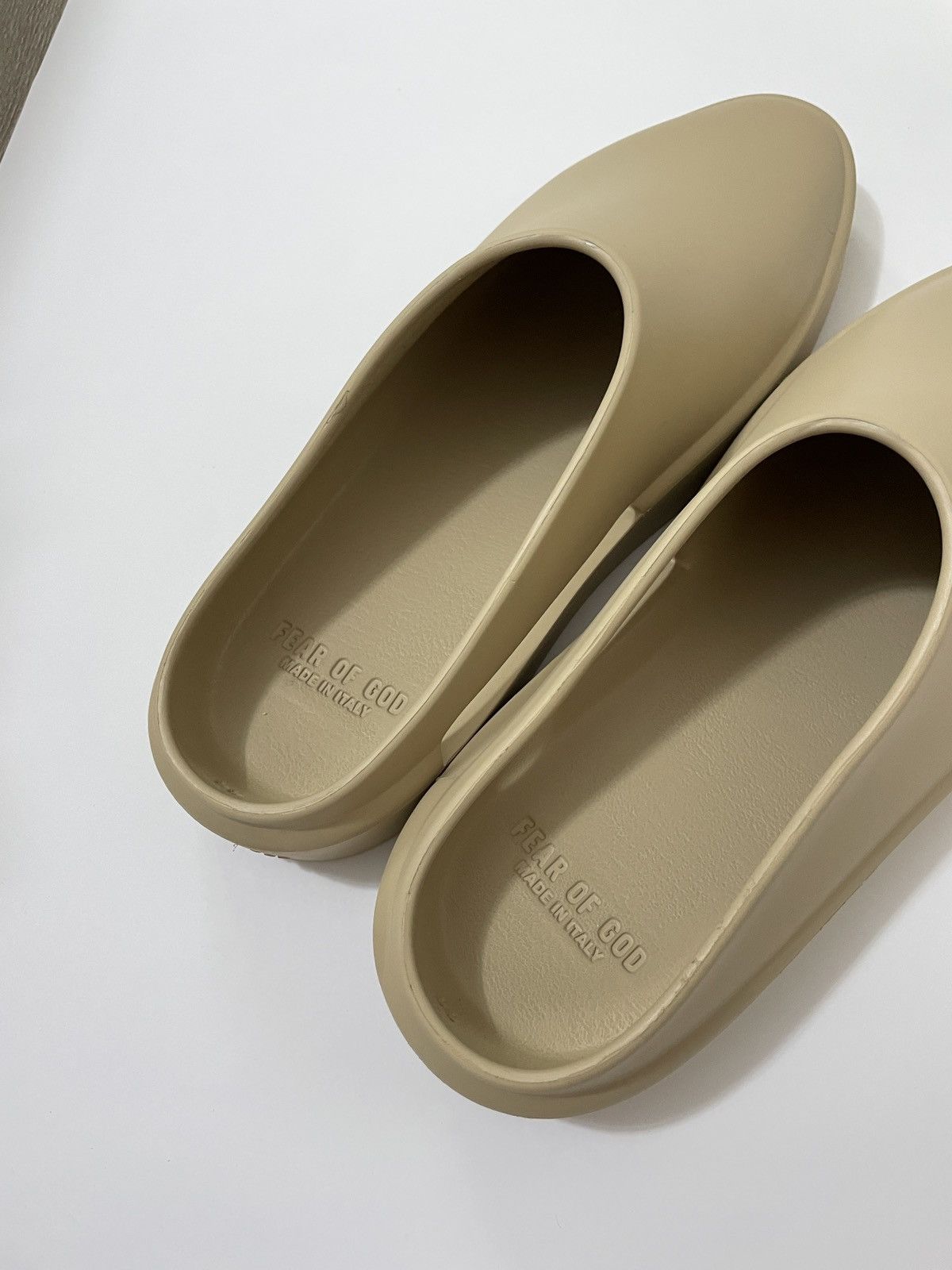 Fear of God Fear of God Almond California Size US 11 / EU 44 - 5 Thumbnail