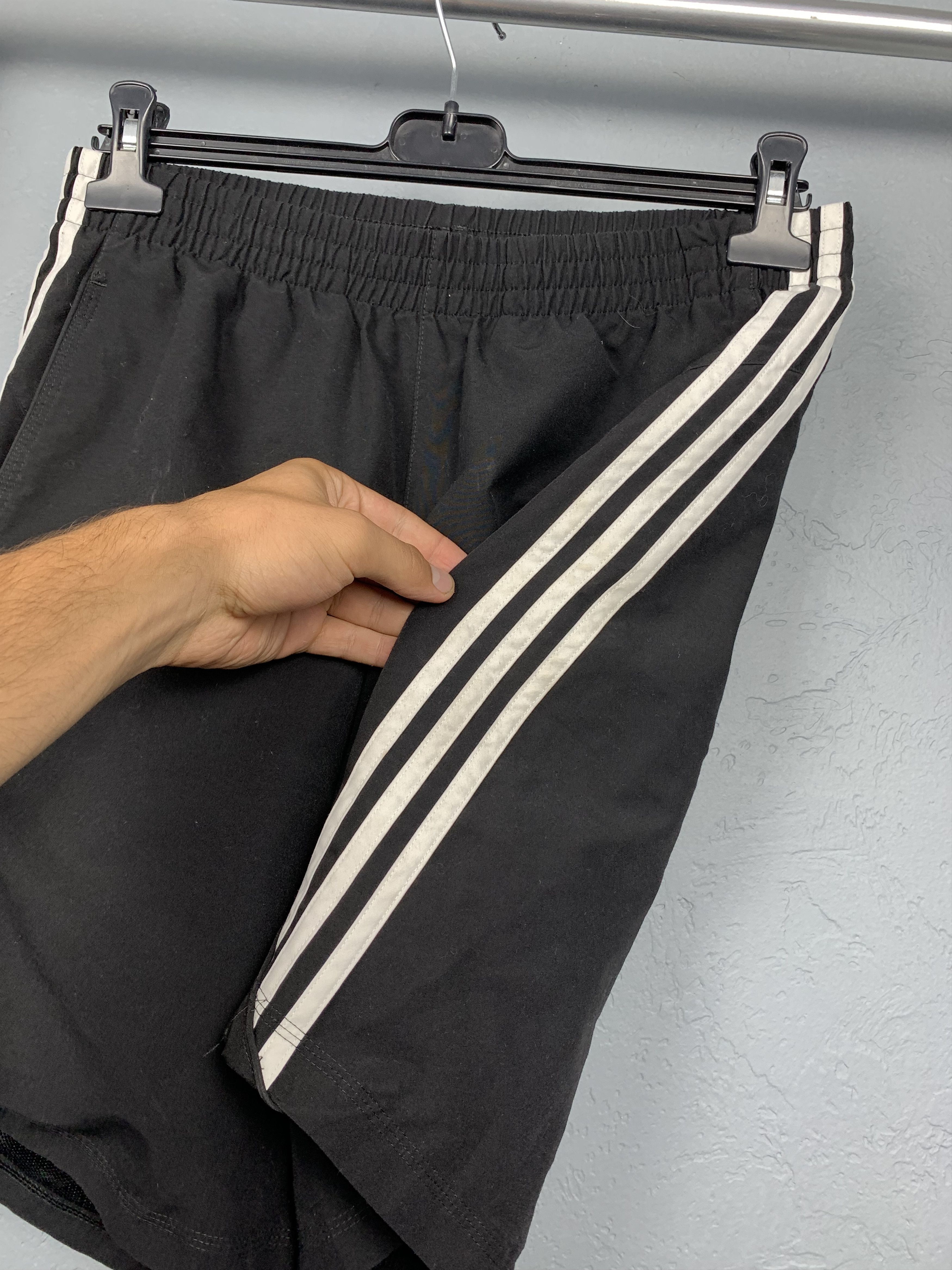 Adidas × Vintage Adidas Vintage Mens Nylon Shorts Y2K Size US 32 / EU 48 - 4 Thumbnail