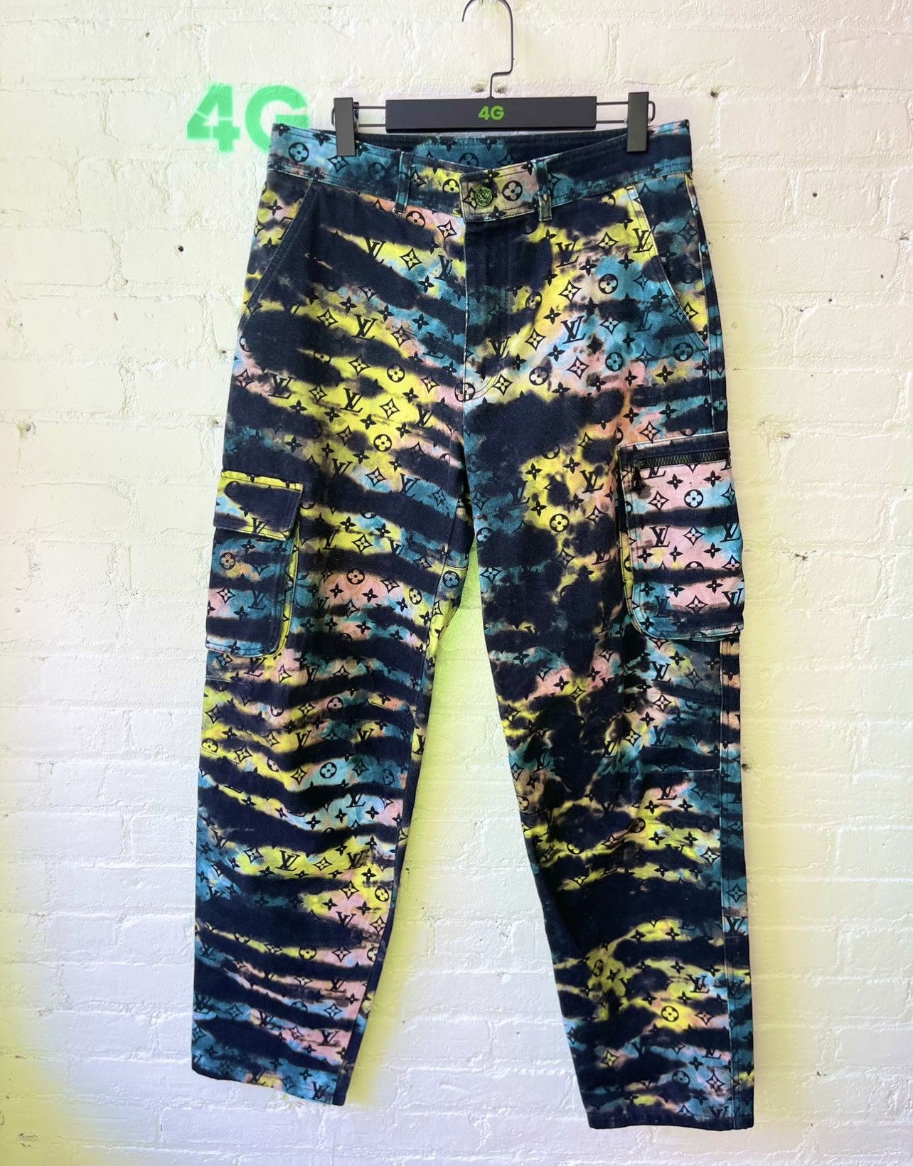 image of Lv Louis Vuitton By Virgil Multi Color Cargo Jeans Baggy 32, Men's