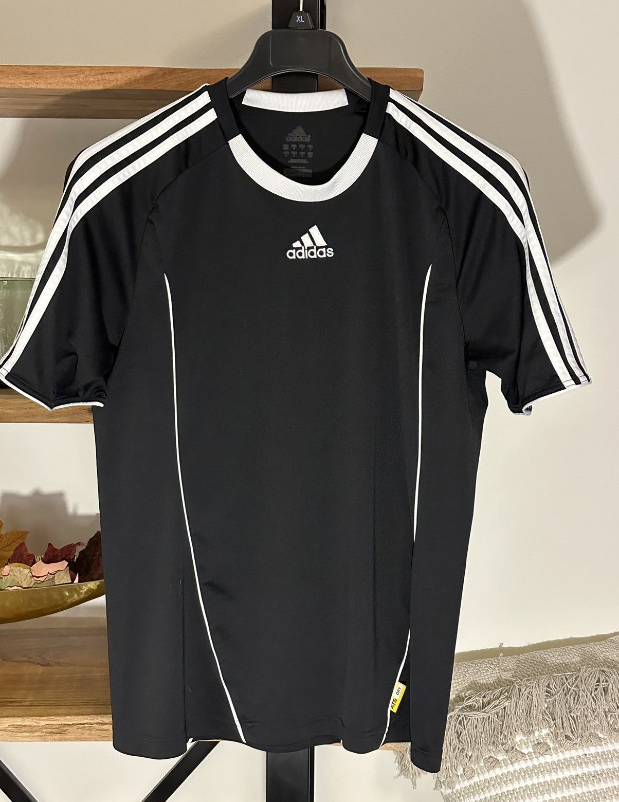 Adidas × Sportswear × Vintage Vintage Adidas 2007 striped