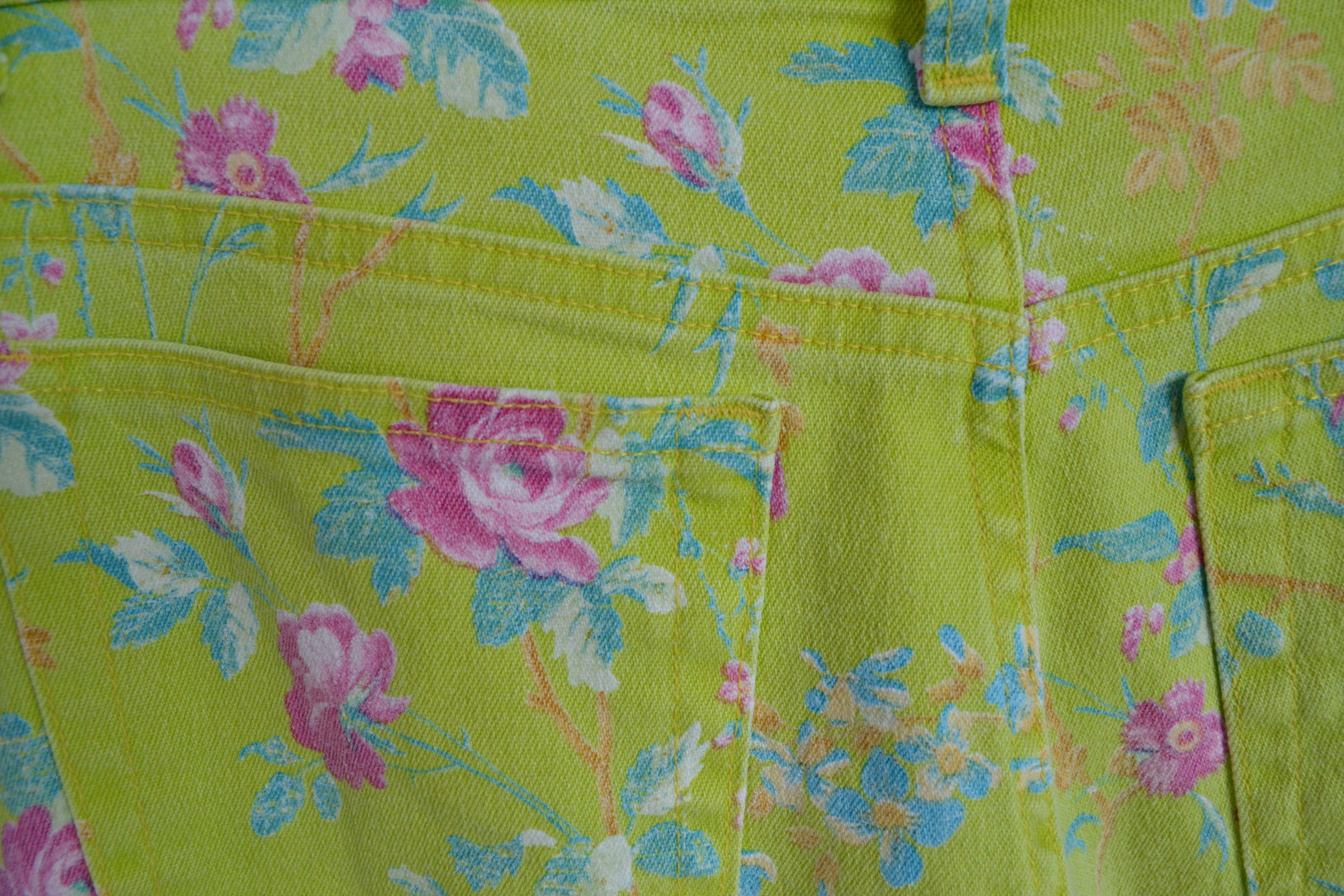 Roberto Cavalli Roberto Cavalli Jeans Pants Floral Print Denim Flower 90s Size 30" / US 8 / IT 44 - 8 Thumbnail