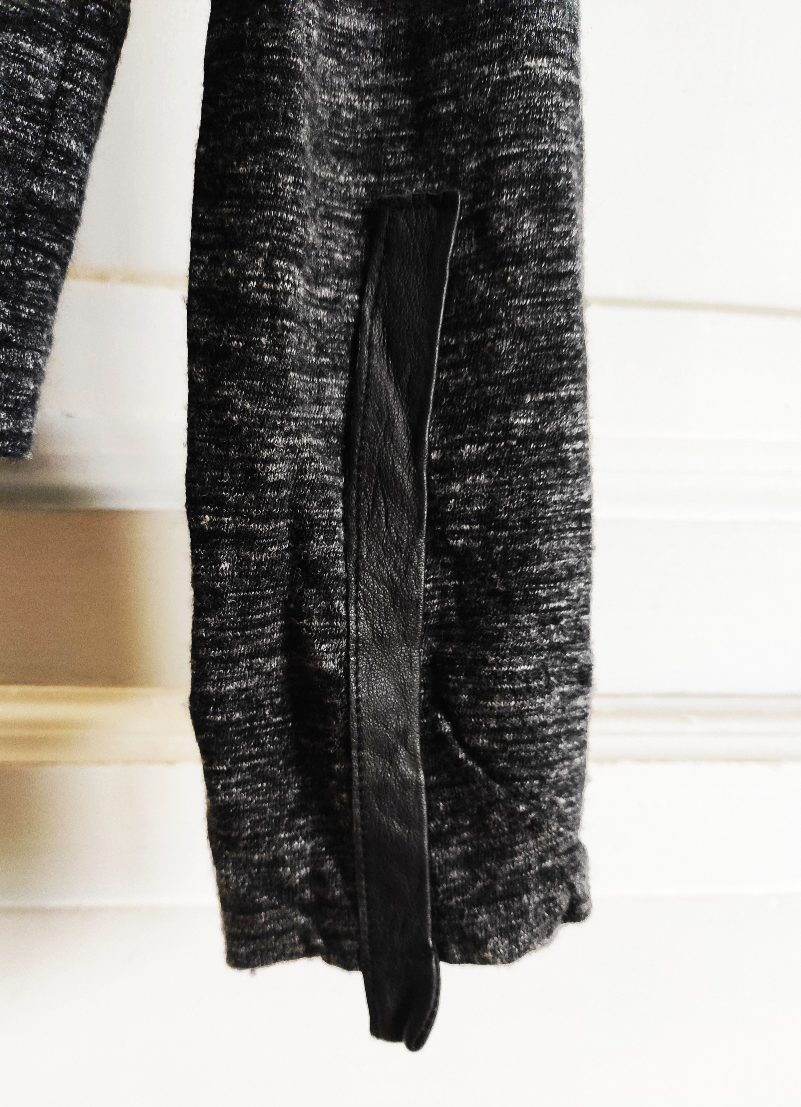 Transit Uomo Leather trim pullover.Like Isaac Sellam or Rick Owens Size US M / EU 48-50 / 2 - 4 Thumbnail