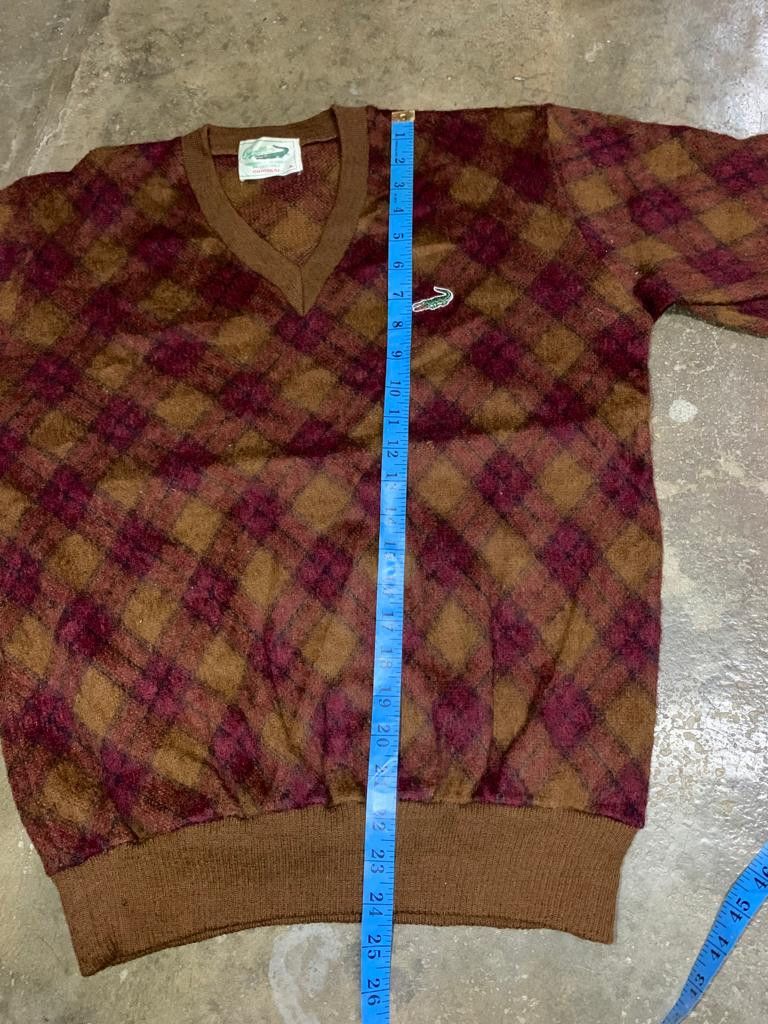 Japanese Brand × Vintage Vintage Crocodile Wool V neck Sweatshirt Size US M / EU 48-50 / 2 - 15 Thumbnail