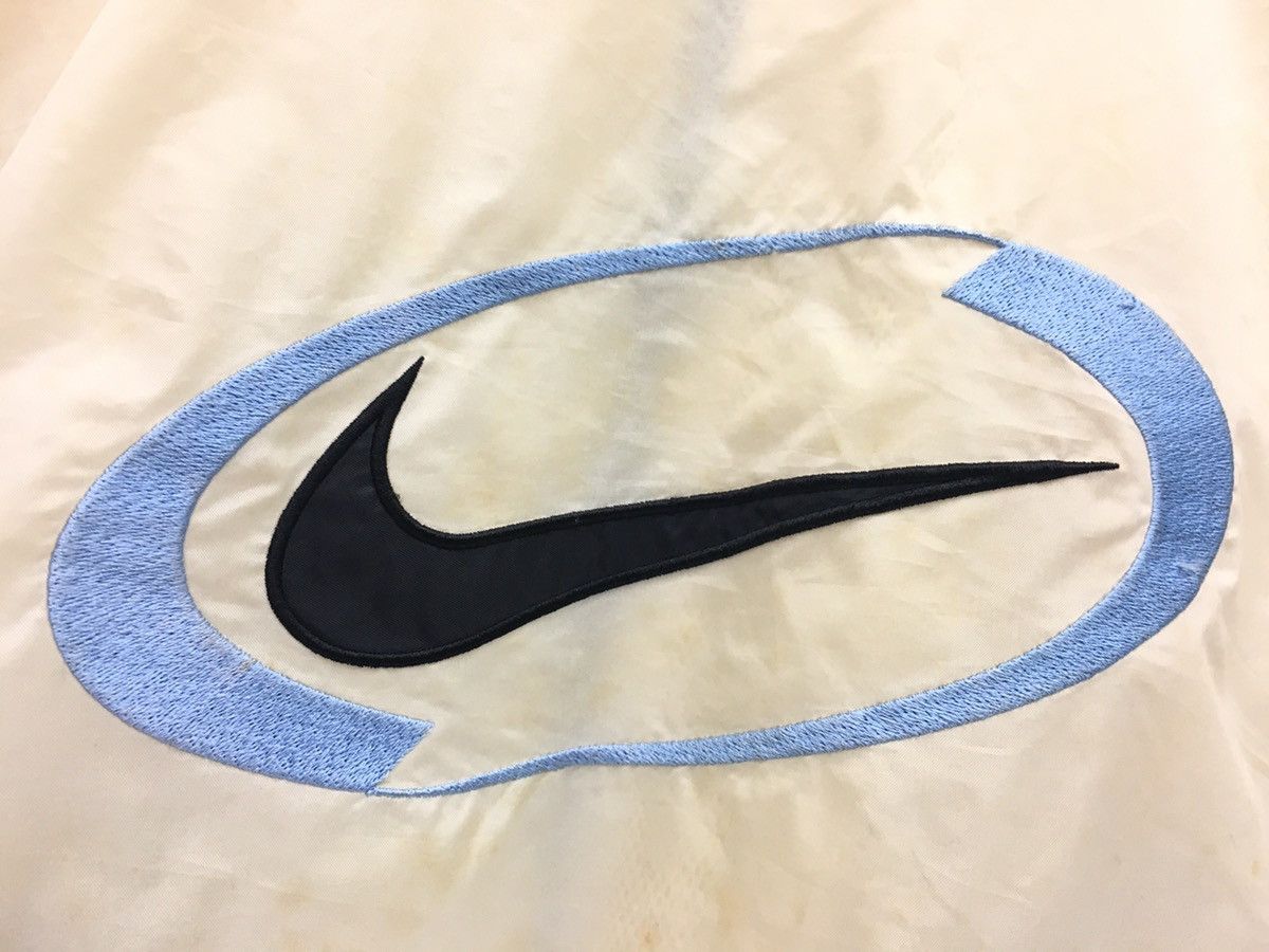 Nike × Vintage Vintage 2-Tone 90s Nike Big Swoosh Logo Jacket Size US L / EU 52-54 / 3 - 5 Thumbnail