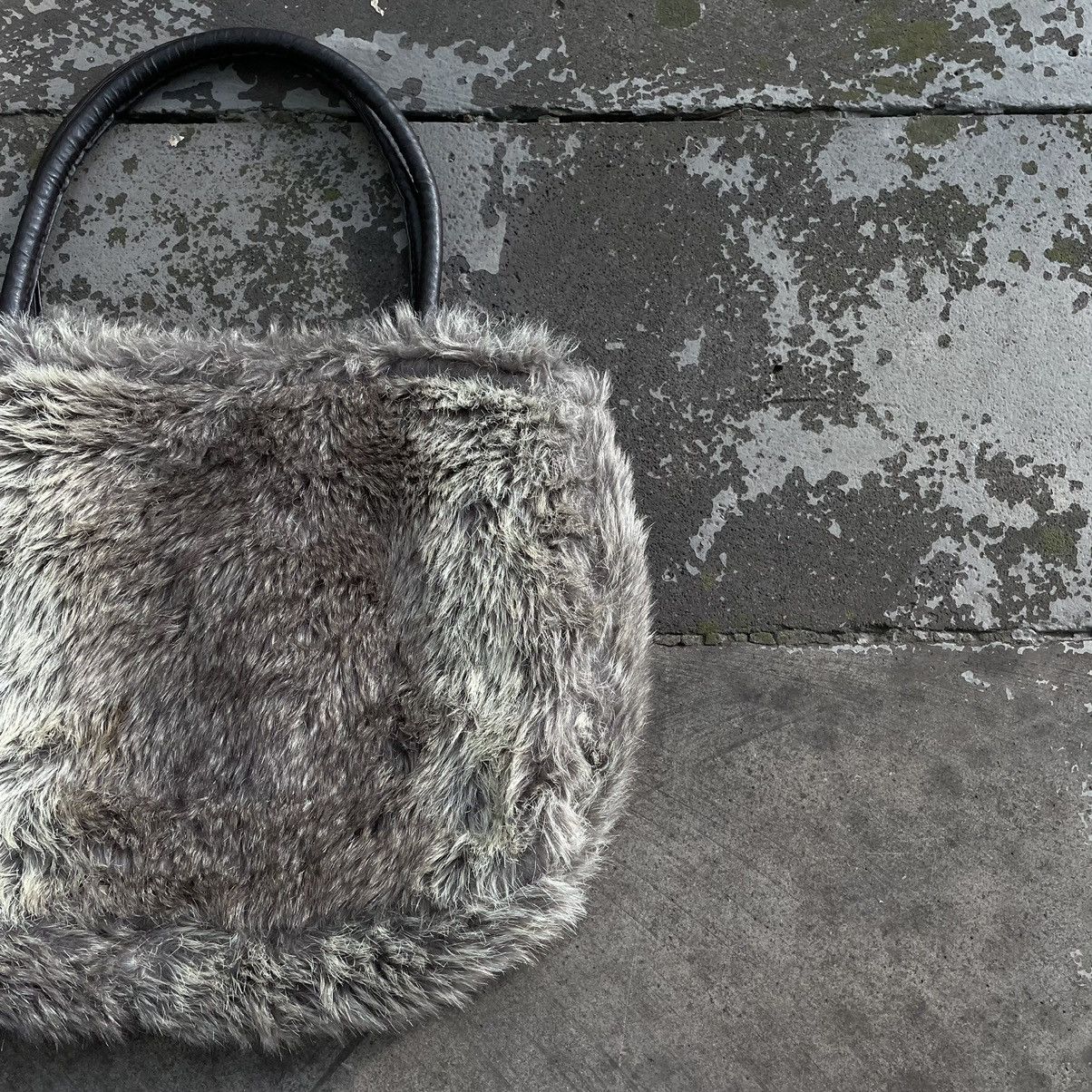 Vintage Vintage Y2K Mohair Fuzzy Crossbody Bag Grey Indie Grunge OS Size ONE SIZE - 3 Thumbnail