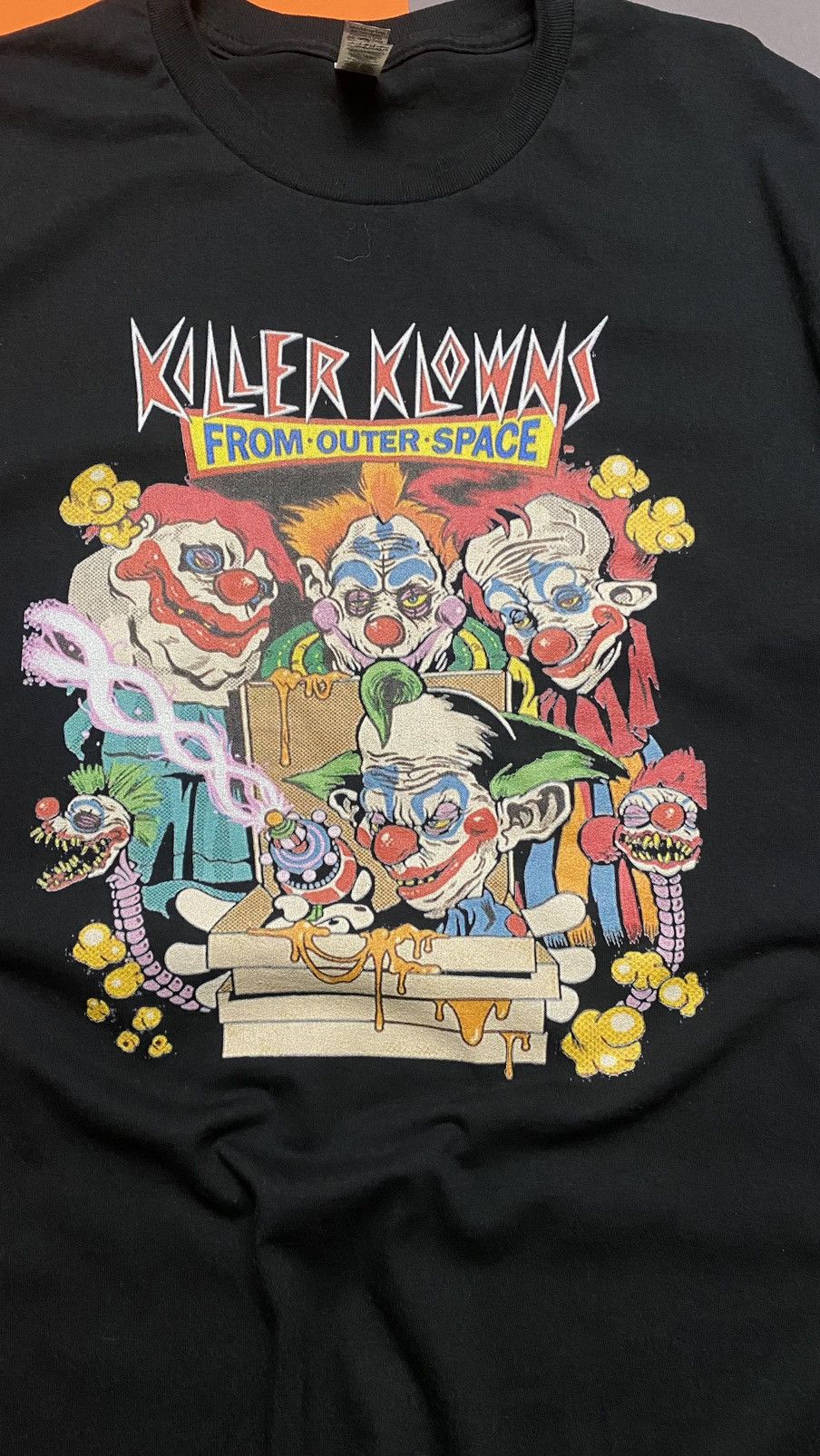 Vintage Killer Klowns from outer space t-shirts Size US L / EU 52-54 / 3 - 4 Thumbnail