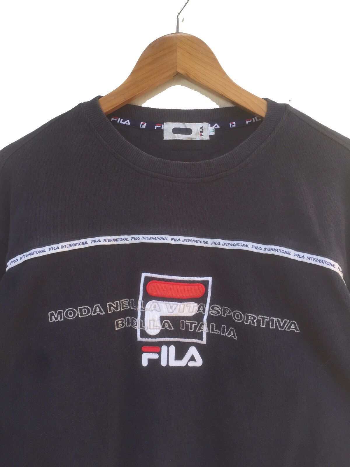 Fila RARE VINTAGE FILA BIG LOGO PULLOVER Size US M / EU 48-50 / 2 - 2 Thumbnail