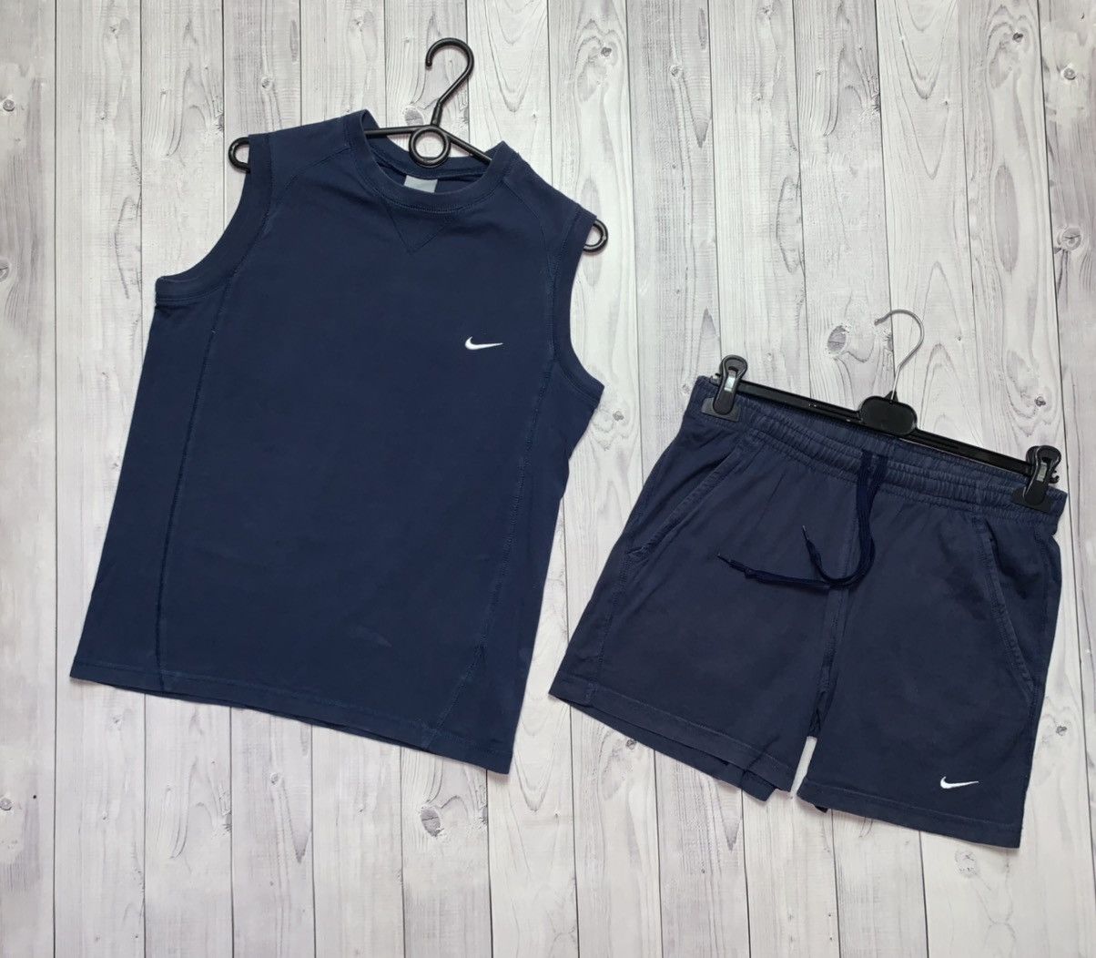 Vintage Nike Suit shorts tee swoosh logo size S