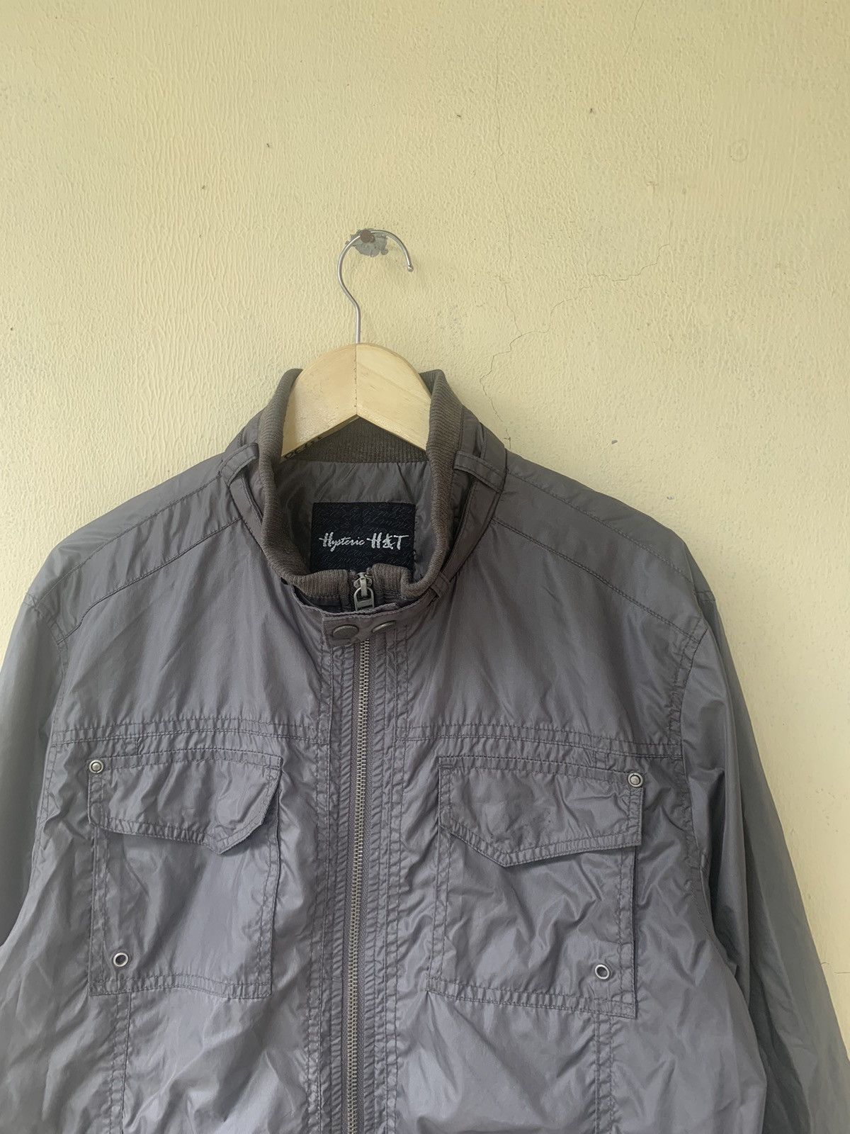 20471120 ✈️LAST DROP✈️ Hysteric Glamour Utility Nylon Jacket Size US L / EU 52-54 / 3 - 2 Thumbnail