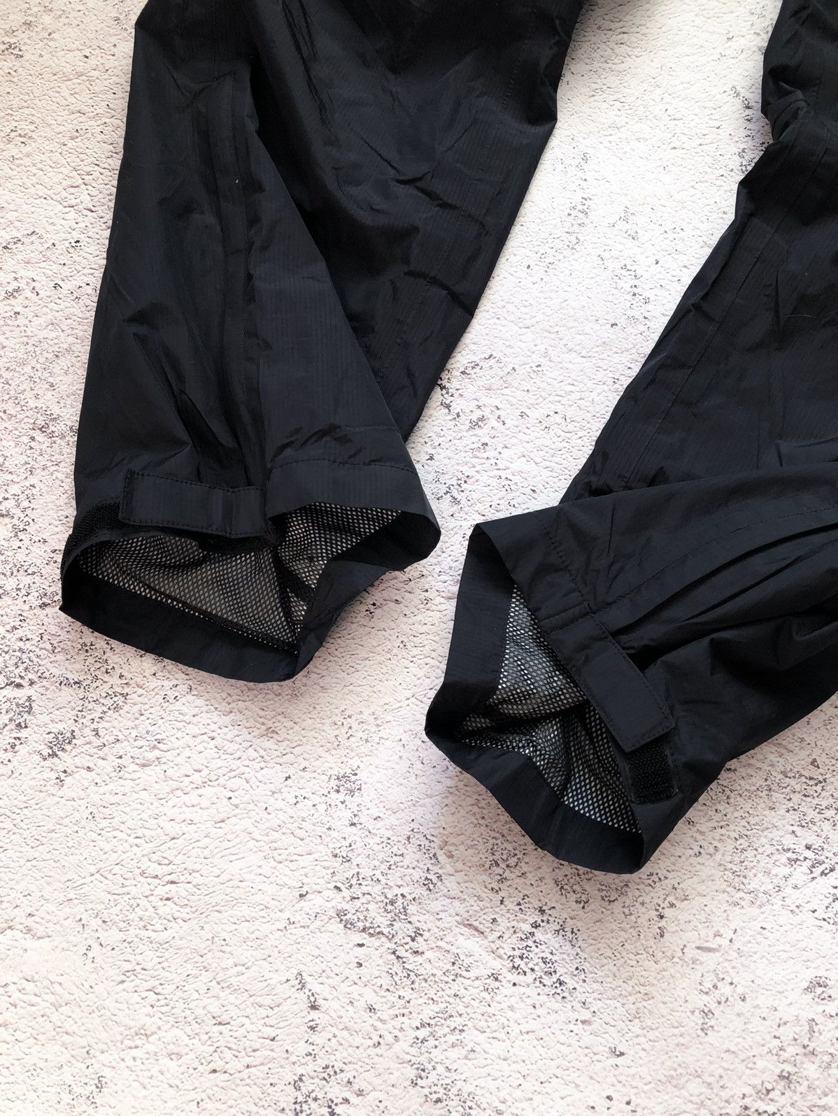 Vintage Y2K The North Face HyVent Pants Black