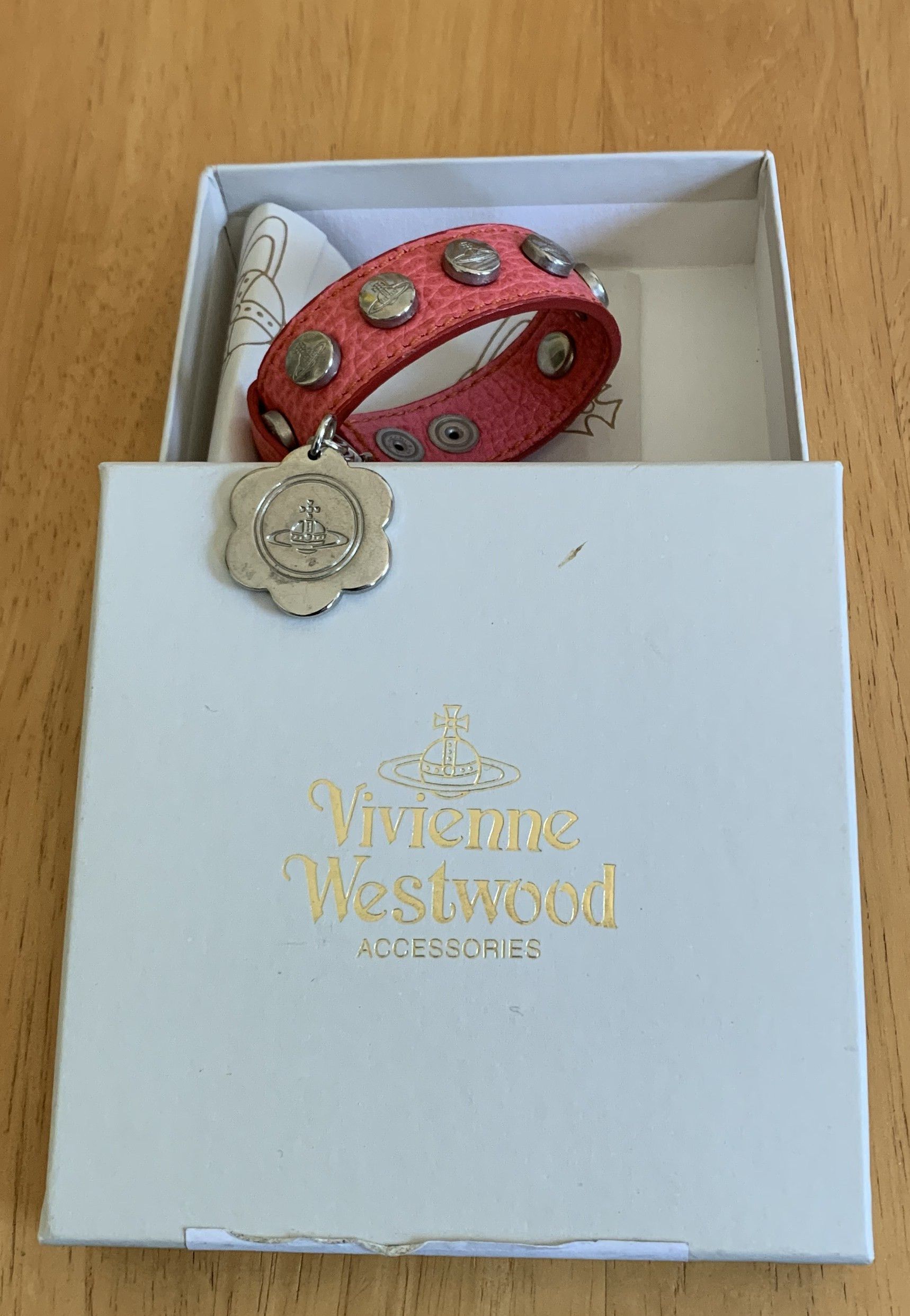 Vivienne Westwood Vivenne Westwood Studded Pink Leather Orb Bracelet + Box Size ONE SIZE - 5 Thumbnail