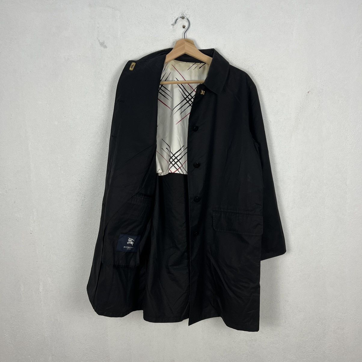 Burberry VINTAGE BURBERRY LONDON LONG JACKET AVANT GARDE DESIGN STYLE Size US M / EU 48-50 / 2 - 12 Thumbnail
