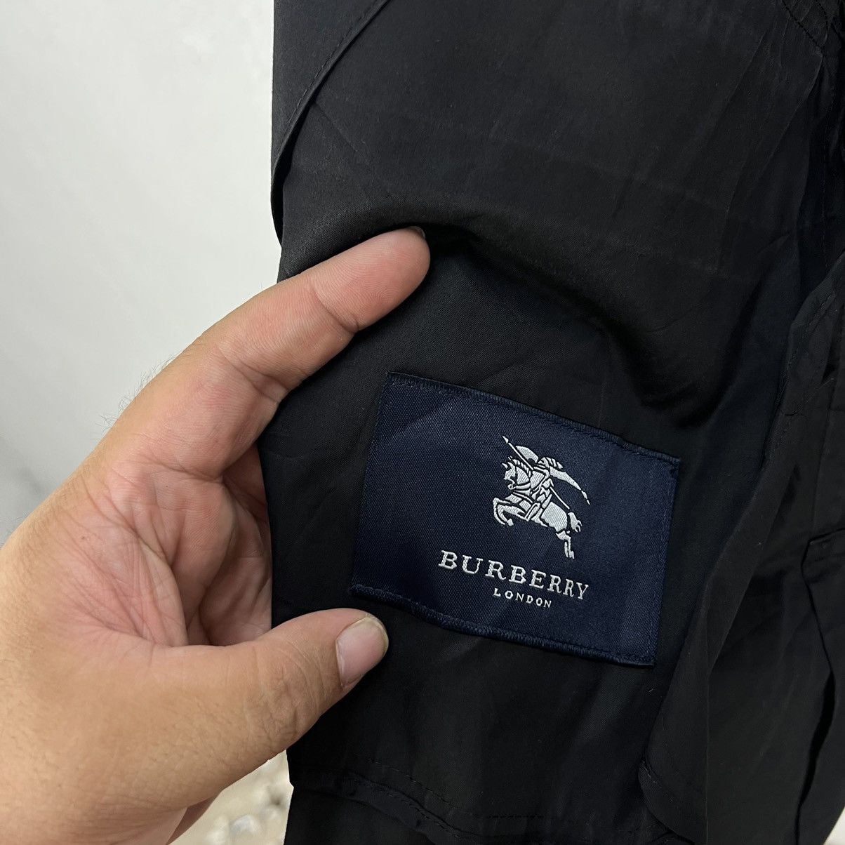 Burberry VINTAGE BURBERRY LONDON LONG JACKET AVANT GARDE DESIGN STYLE Size US M / EU 48-50 / 2 - 14 Thumbnail