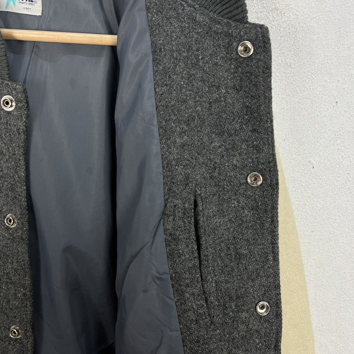 Japanese Brand VINTAGE VARSITY JACKET SUNNYPAL SPORT CASUAL Size US M / EU 48-50 / 2 - 12 Thumbnail