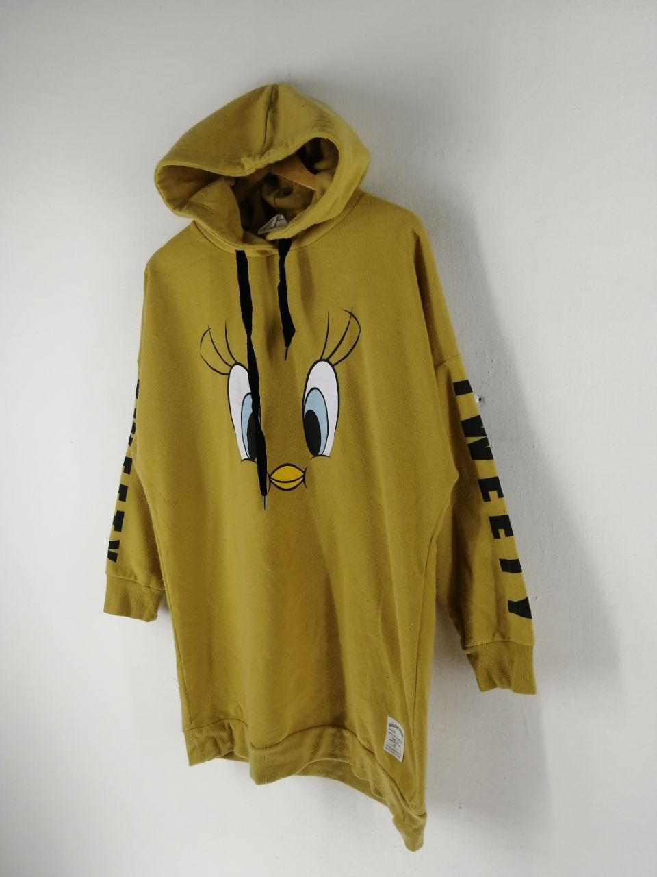 Cartoon Network × ICON Motorsports LOONEY TUNES TWEETY SPELLOUT HOODIE Size US L / EU 52-54 / 3 - 2 Thumbnail