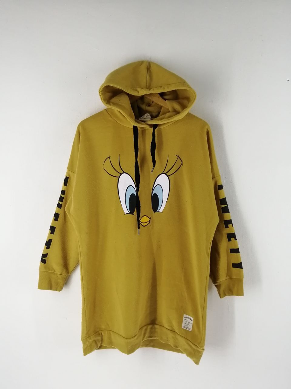 Cartoon Network × ICON Motorsports LOONEY TUNES TWEETY SPELLOUT HOODIE Size US L / EU 52-54 / 3 - 1 Thumbnail
