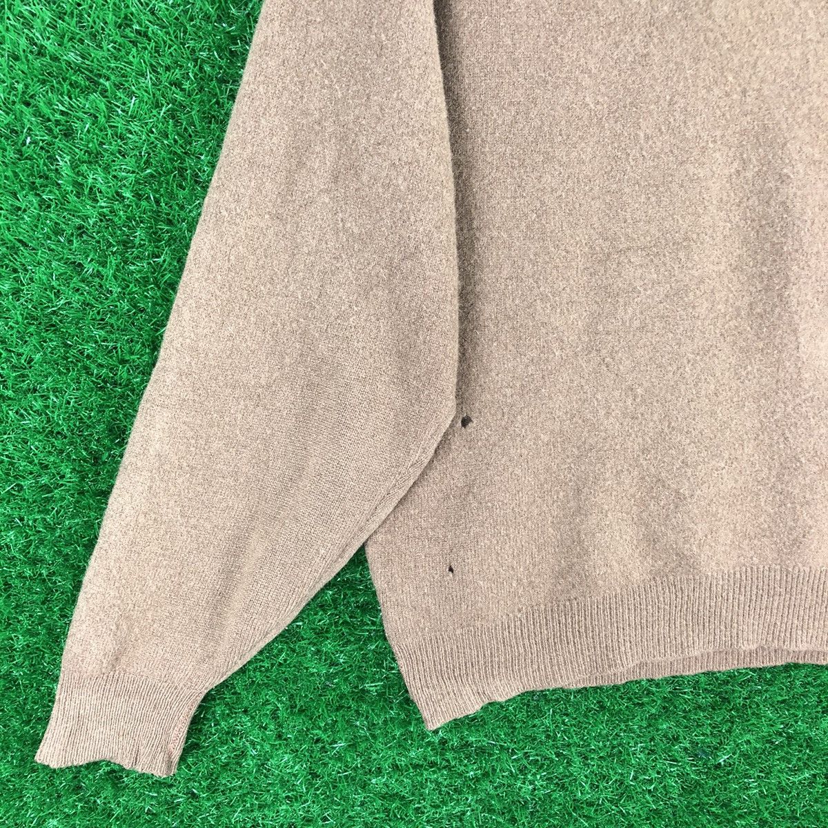 Aran Isles Knitwear Vintage 80's Wool Knit Polo Shirt Distressed by Knit Wear Size US S / EU 44-46 / 1 - 6 Thumbnail