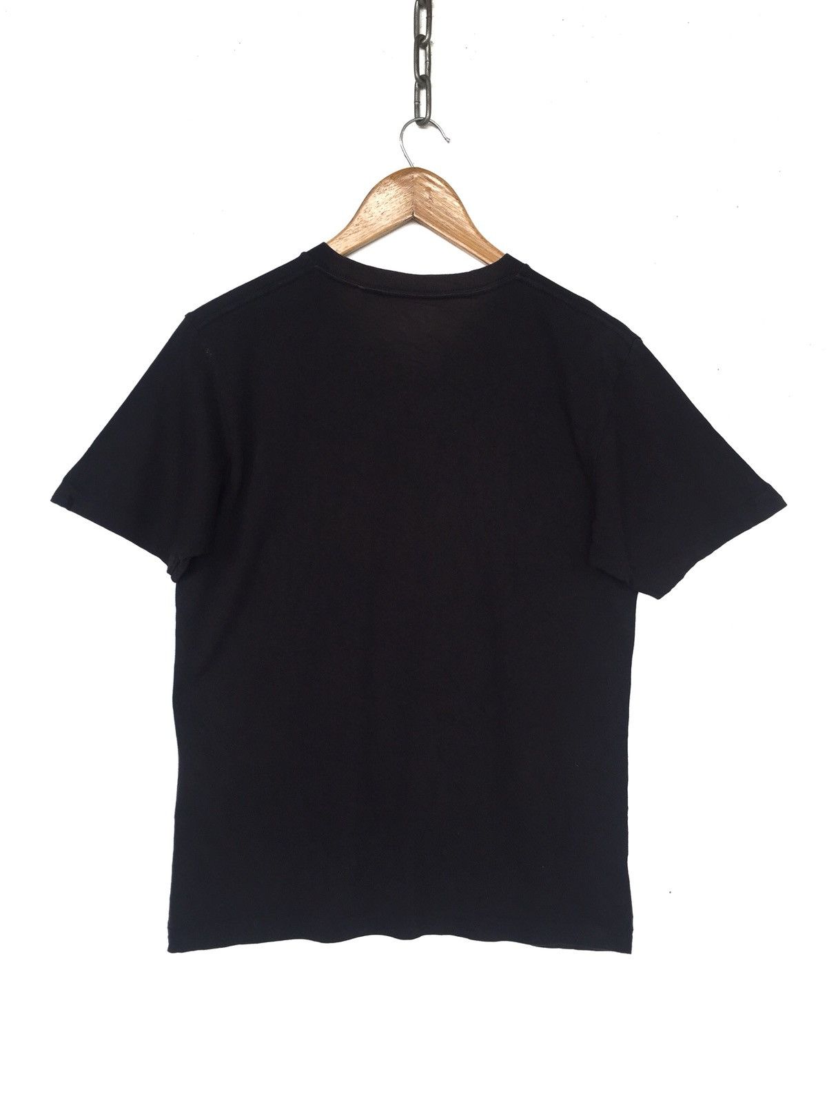 Kaws × Uniqlo Original Fake Kaws x Uniqlo Black Pocket Shirt Size US S / EU 44-46 / 1 - 4 Thumbnail