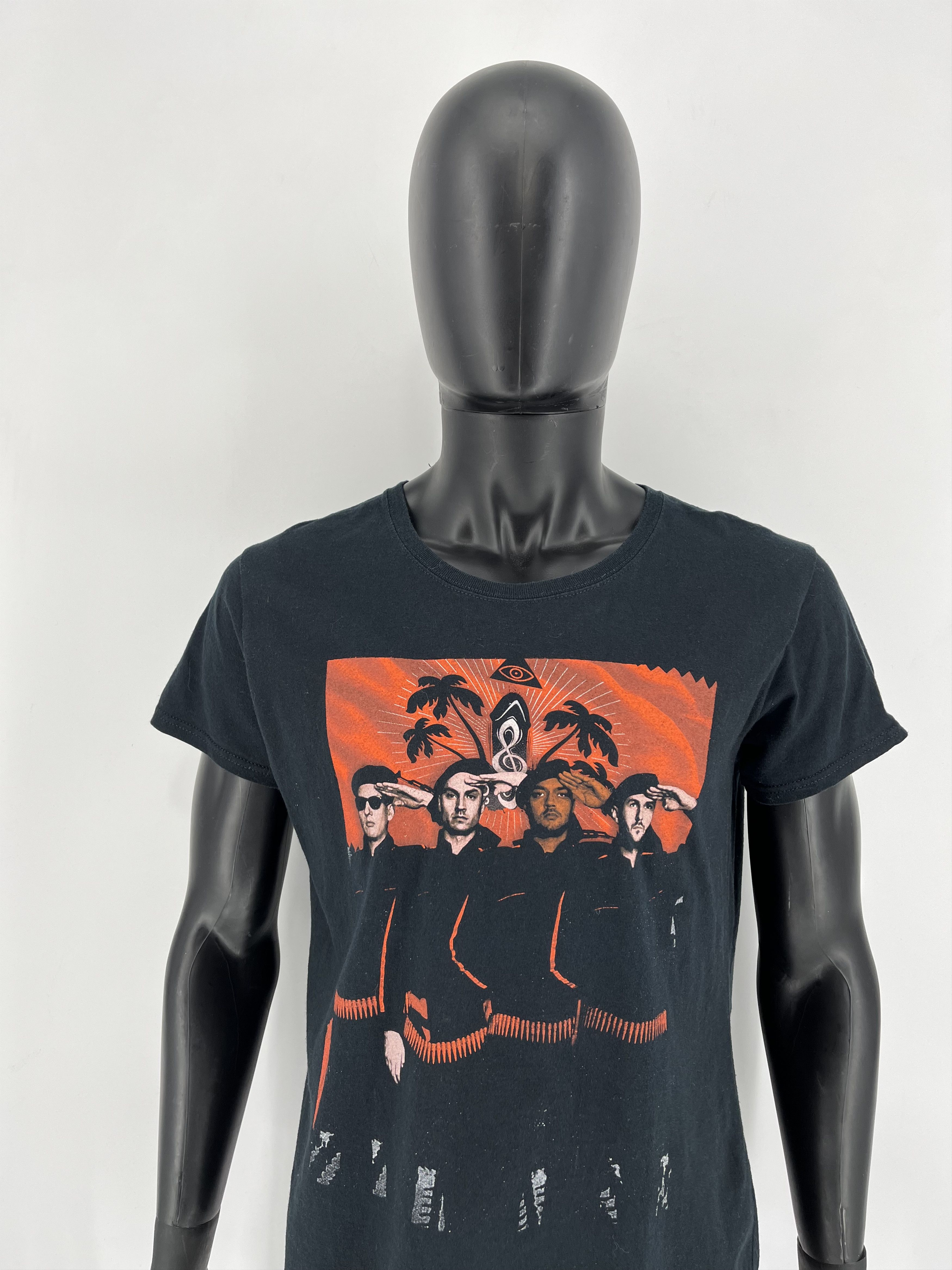 Band Tees K.I.Z vintage band tee T-shirt big logo size XL Size US XL / EU 56 / 4 - 1 Thumbnail