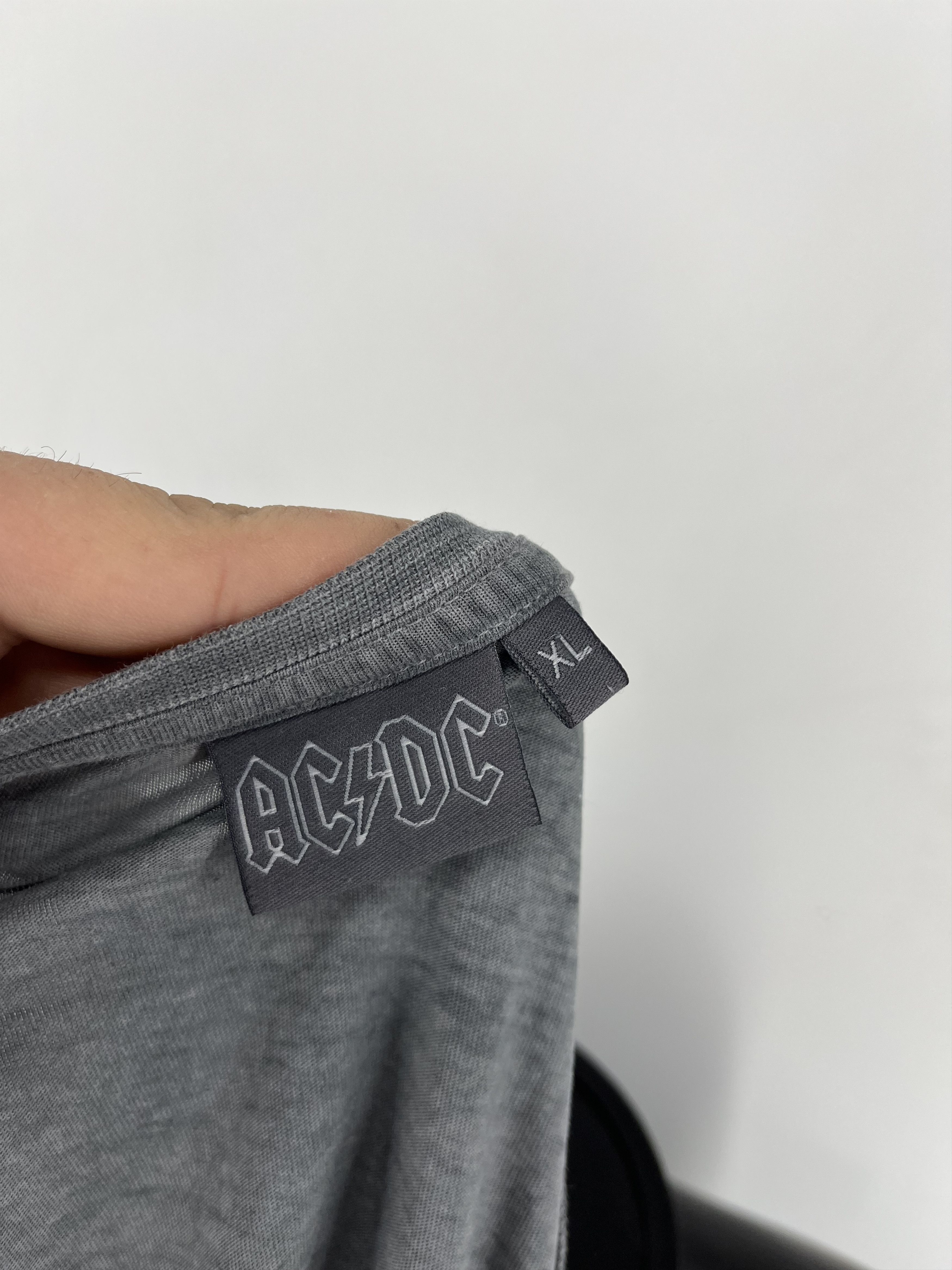 Other VINTAGE ACDC BLACK ICE TEE SHIRT Size US XL / EU 56 / 4 - 6 Thumbnail