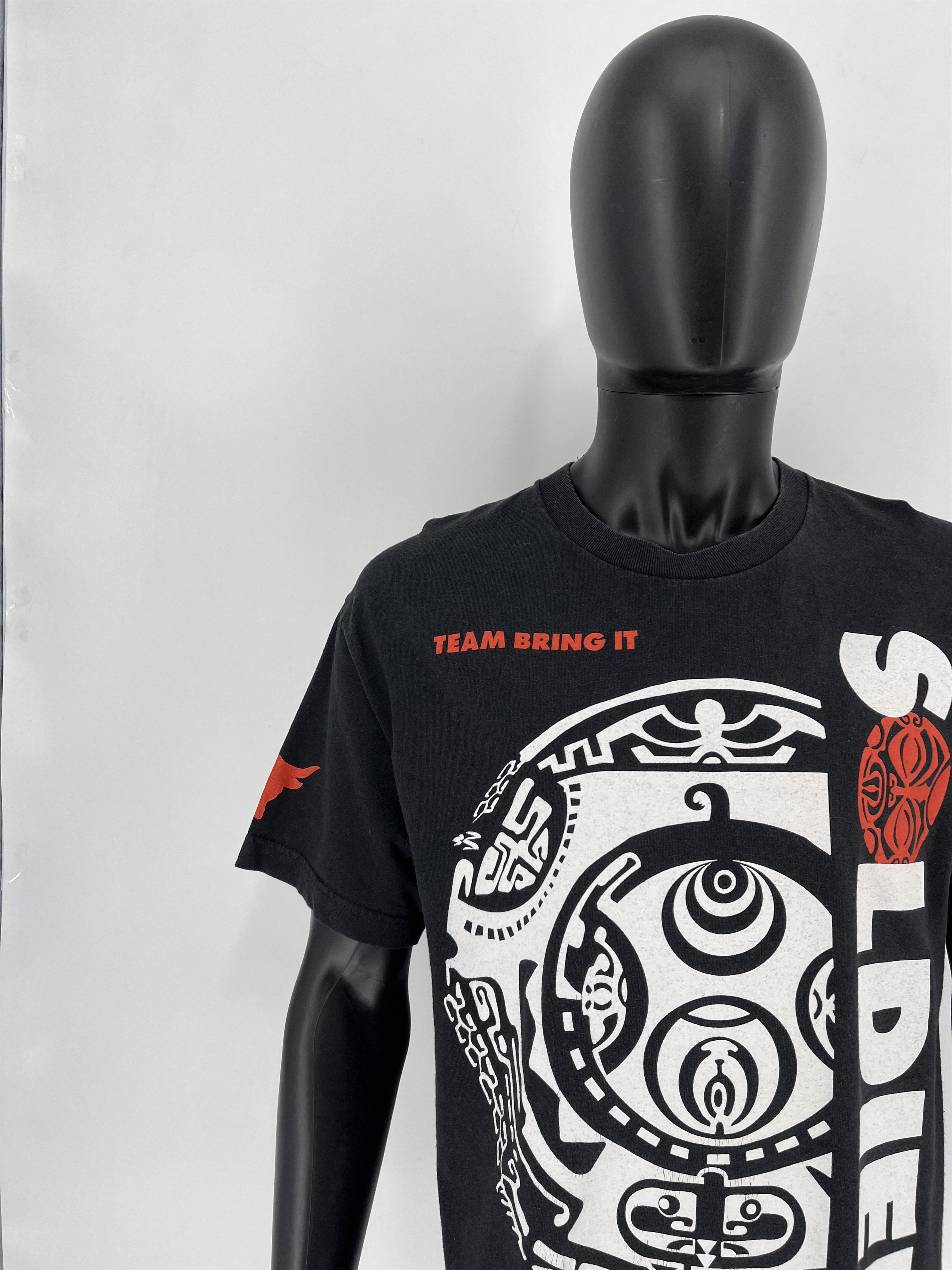 Vintage × WWE Vintage Wwe T-Shirts 2011 Streetwear style Size US L / EU 52-54 / 3 - 4 Thumbnail