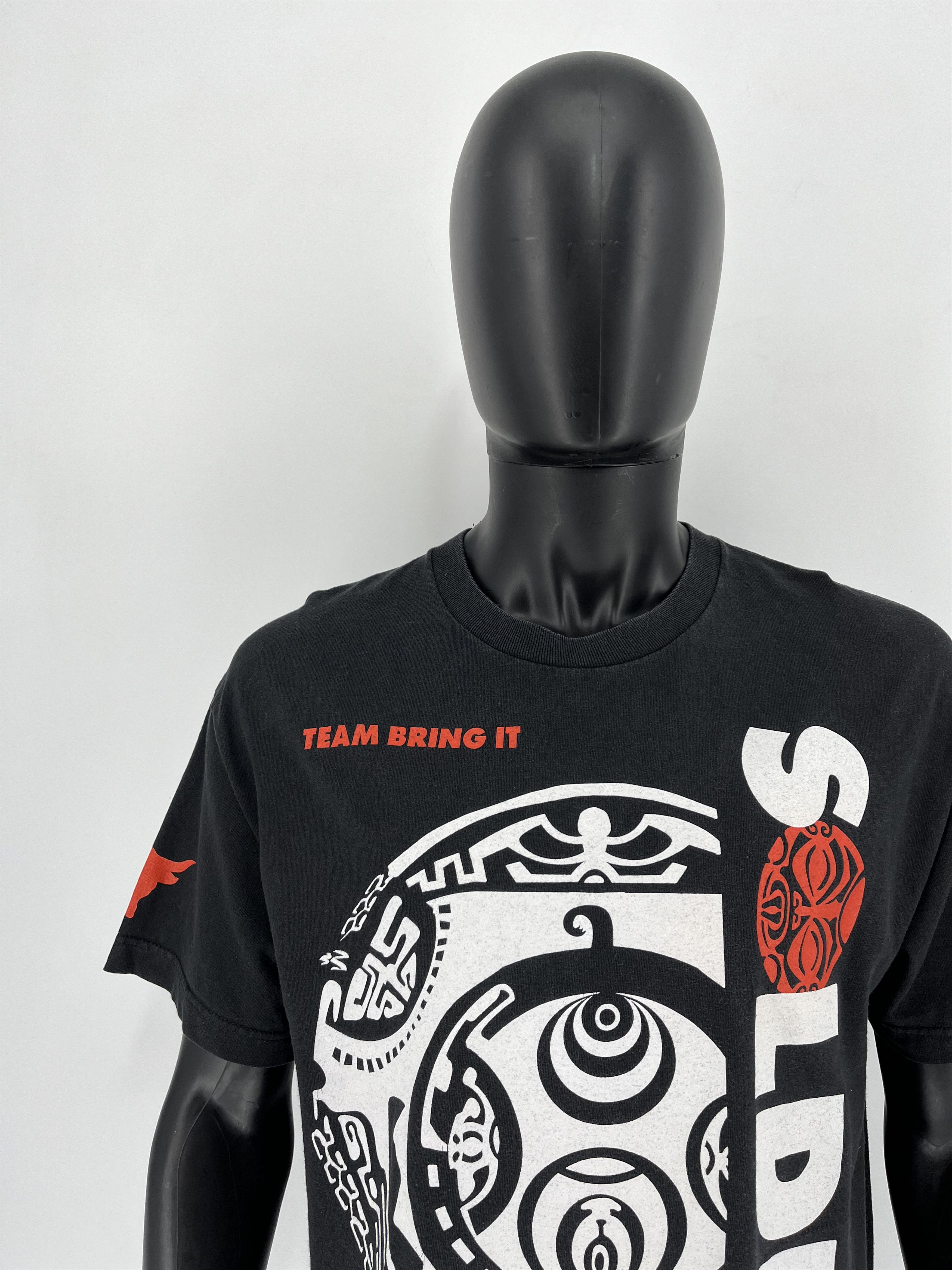 Vintage × WWE Vintage Wwe T-Shirts 2011 Streetwear style Size US L / EU 52-54 / 3 - 6 Thumbnail