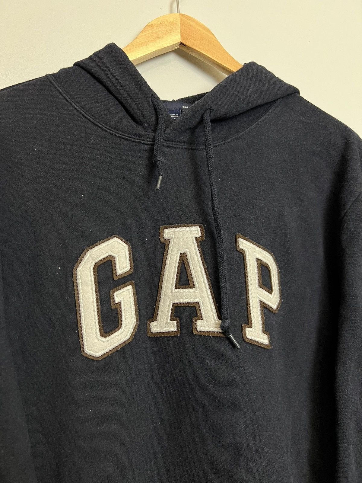 Gap Rare Vintage Y2K Gap Navy Hoodie Hype Streetwear Travis Size US L / EU 52-54 / 3 - 3 Thumbnail