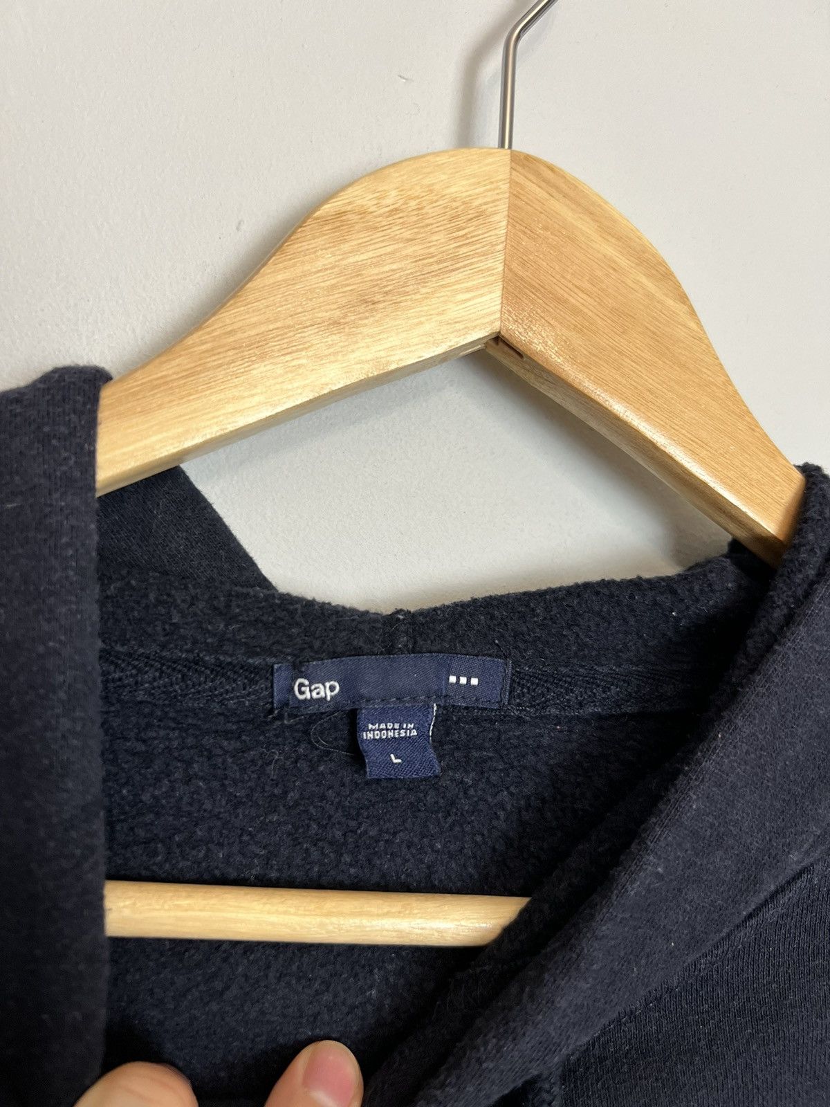 Gap Rare Vintage Y2K Gap Navy Hoodie Hype Streetwear Travis Size US L / EU 52-54 / 3 - 4 Thumbnail