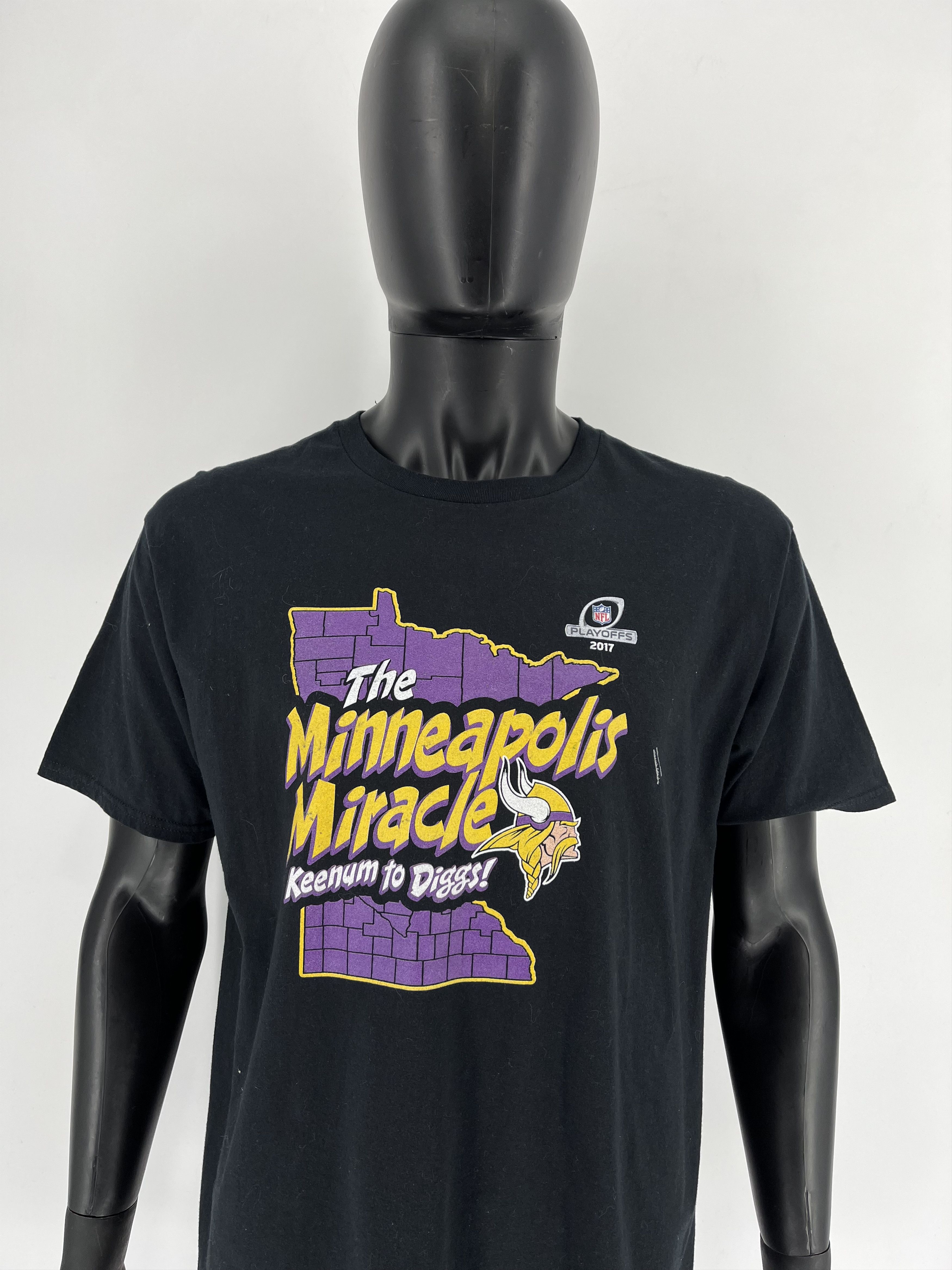 NFL NHL Minneapolis T-Shirt 2017 Size US L / EU 52-54 / 3 - 5 Thumbnail