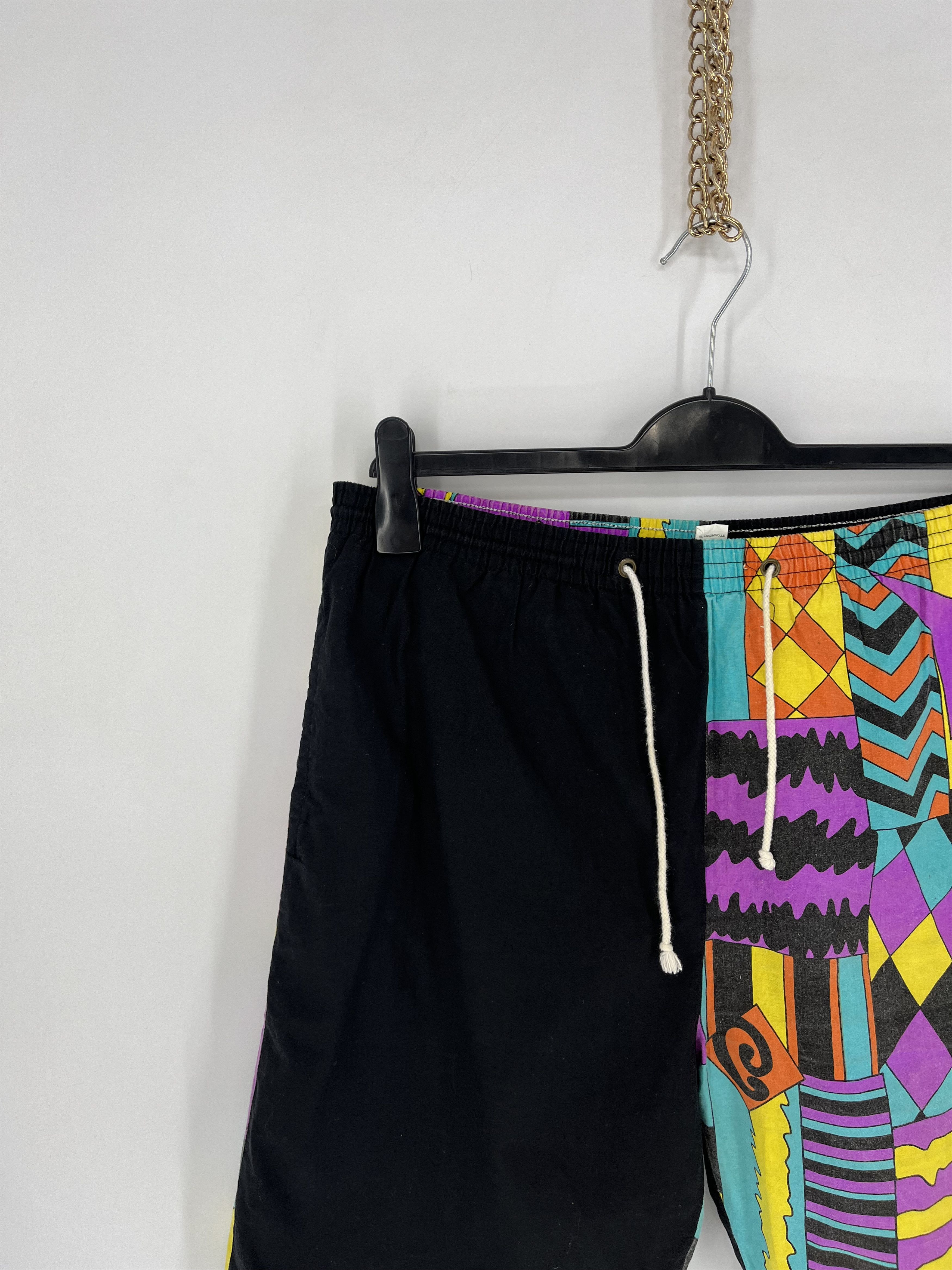 Vintage Vintage Y2K Art Streetwear Hawaiian Shorts Fashion Grailed Size US 36 / EU 52 - 6 Thumbnail