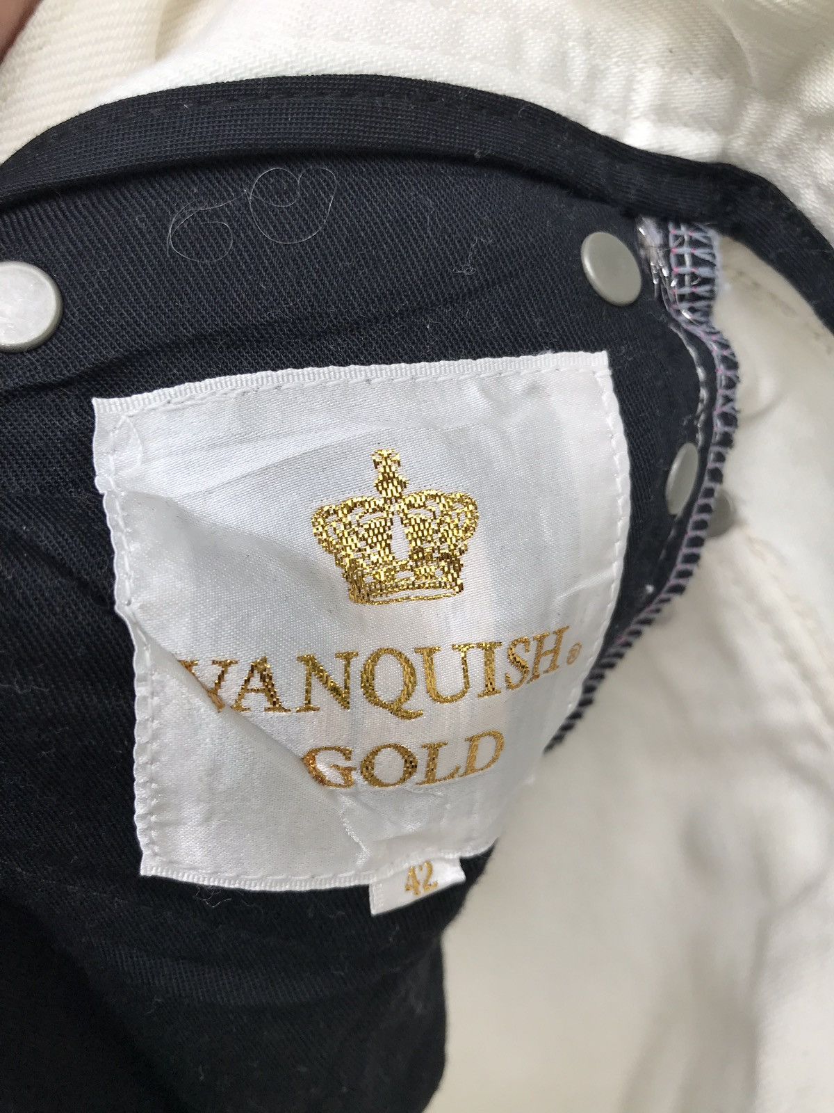 Japanese Brand × Vanquish Vanquish White Distressed Jeans Size US 29 - 14 Thumbnail