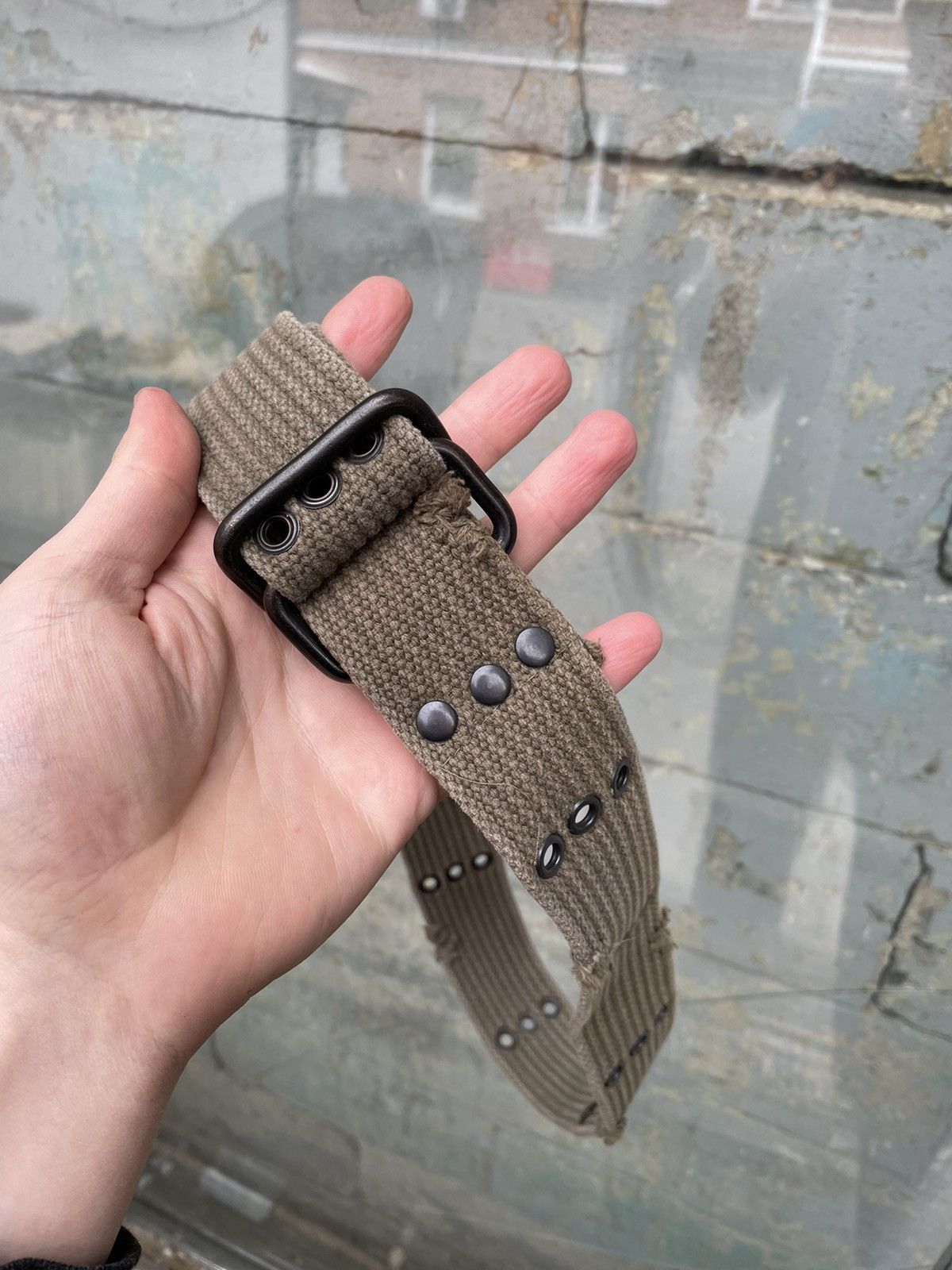 20471120 × Vintage Vintage Y2K Seditionaries Belt Military Khaki Size ONE SIZE - 3 Thumbnail