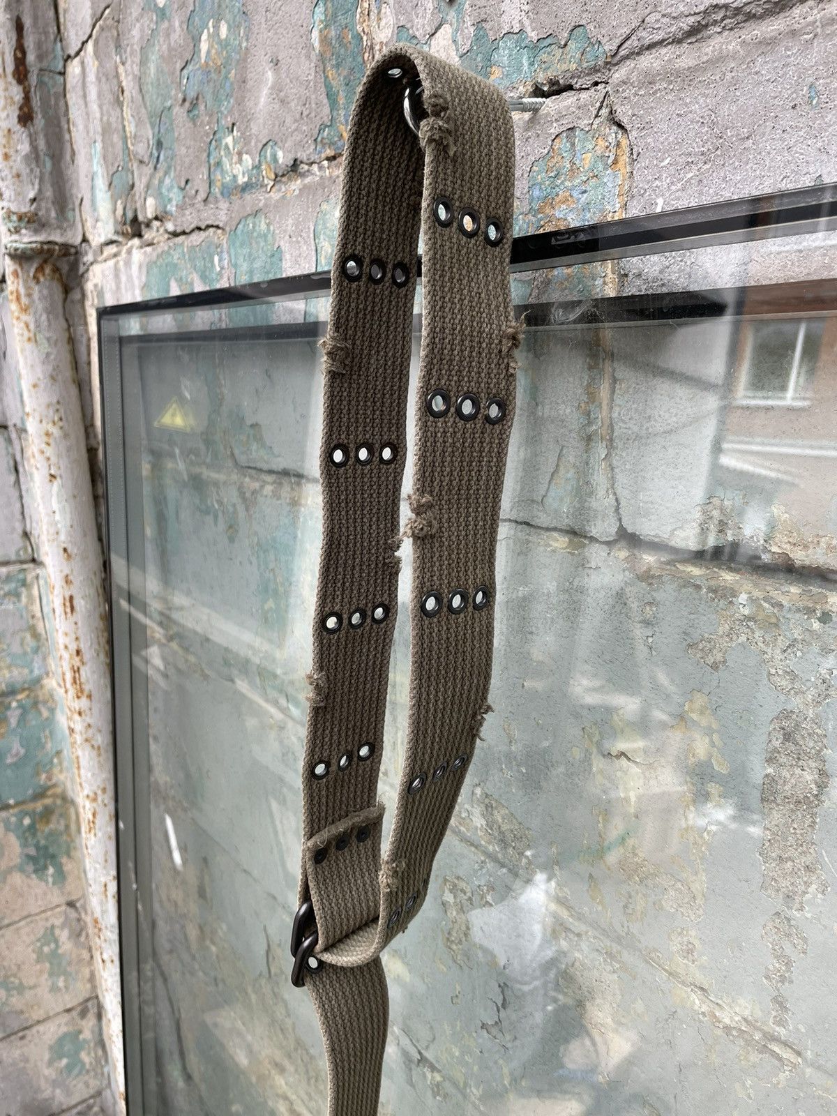 20471120 × Vintage Vintage Y2K Seditionaries Belt Military Khaki Size ONE SIZE - 2 Thumbnail